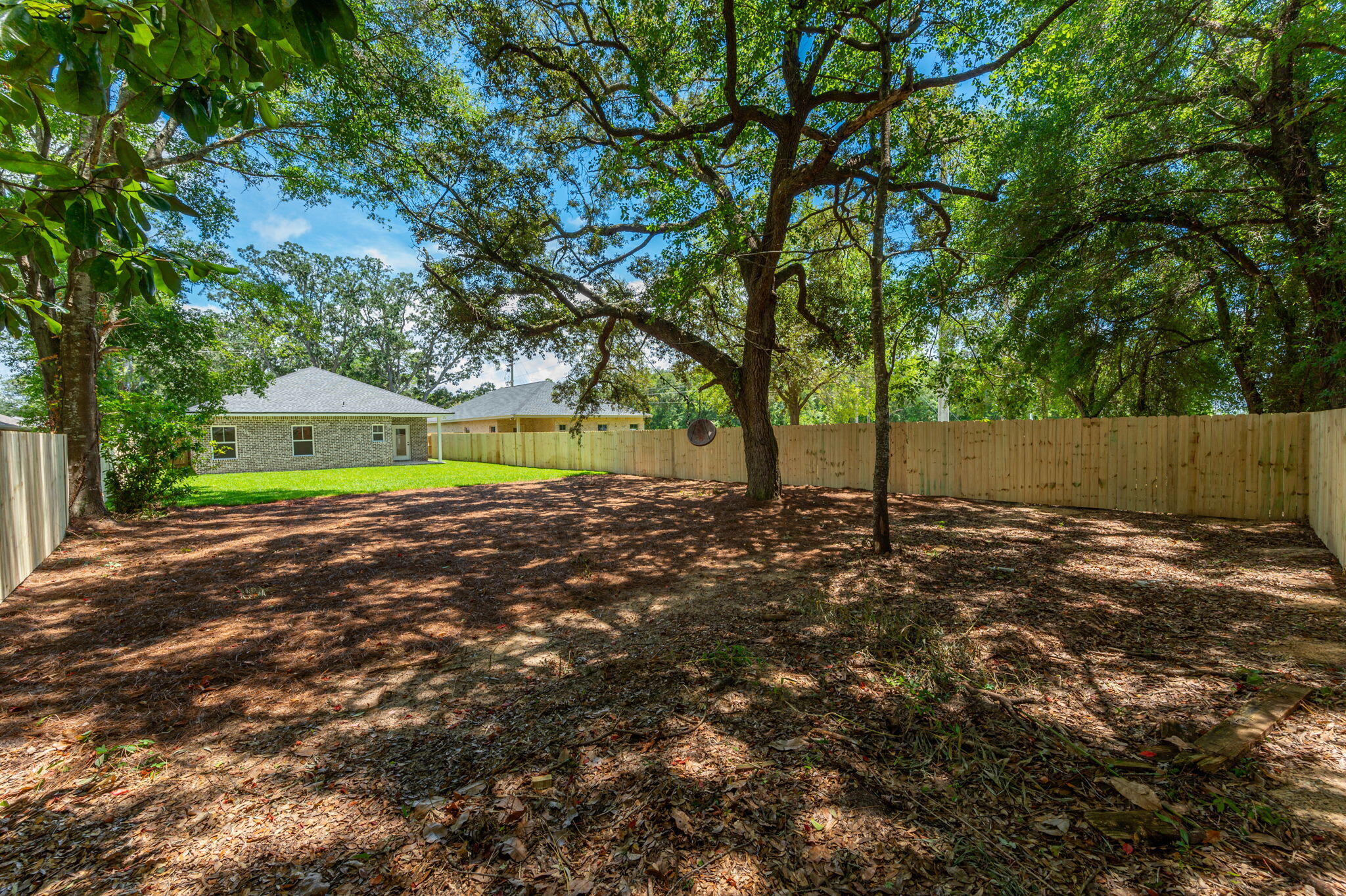 DIXON S/D - Residential Lease