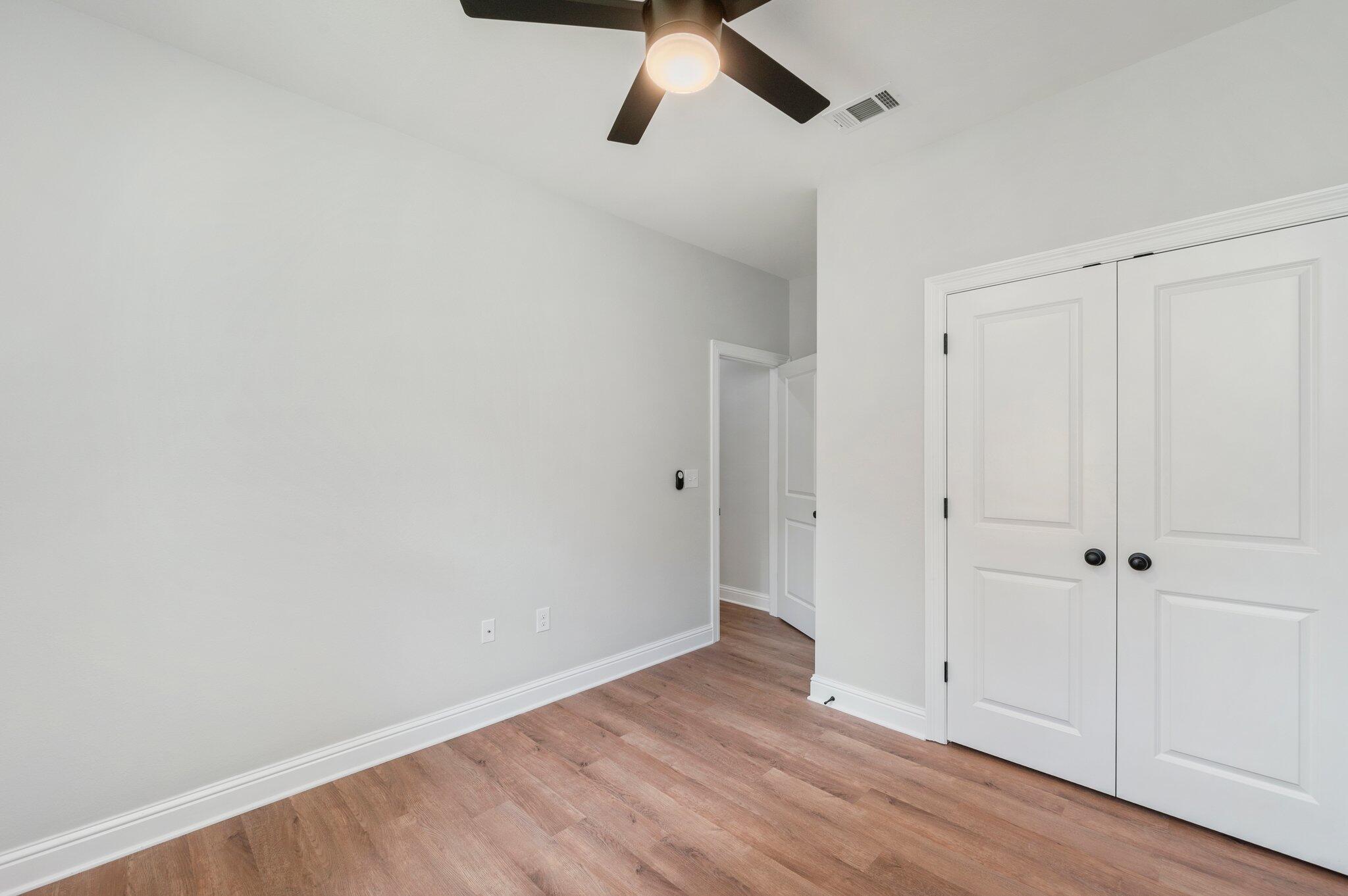 DIXON S/D - Residential Lease