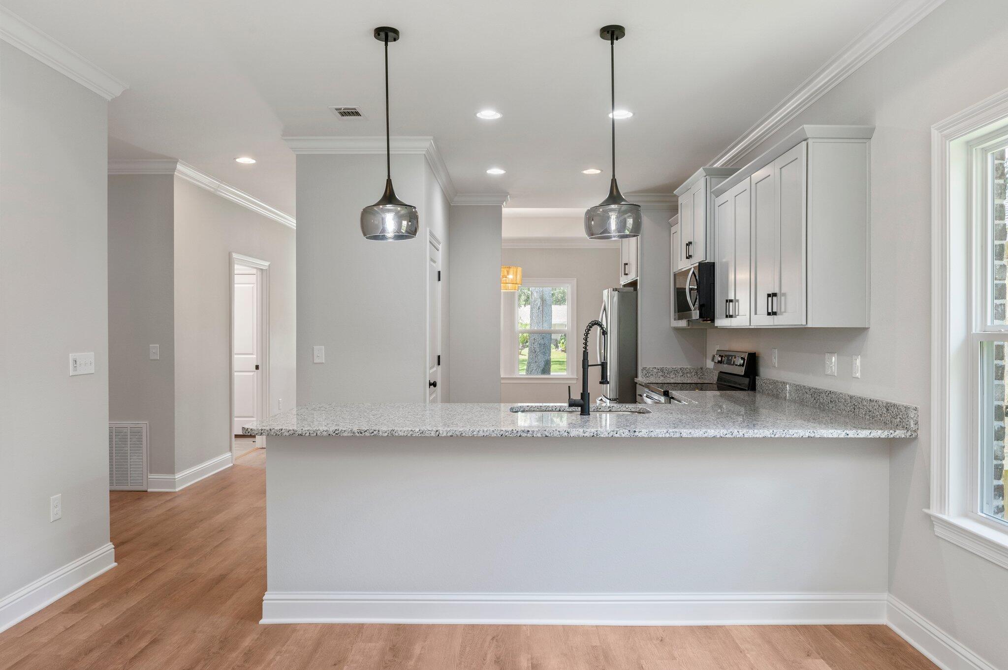 DIXON S/D - Residential Lease