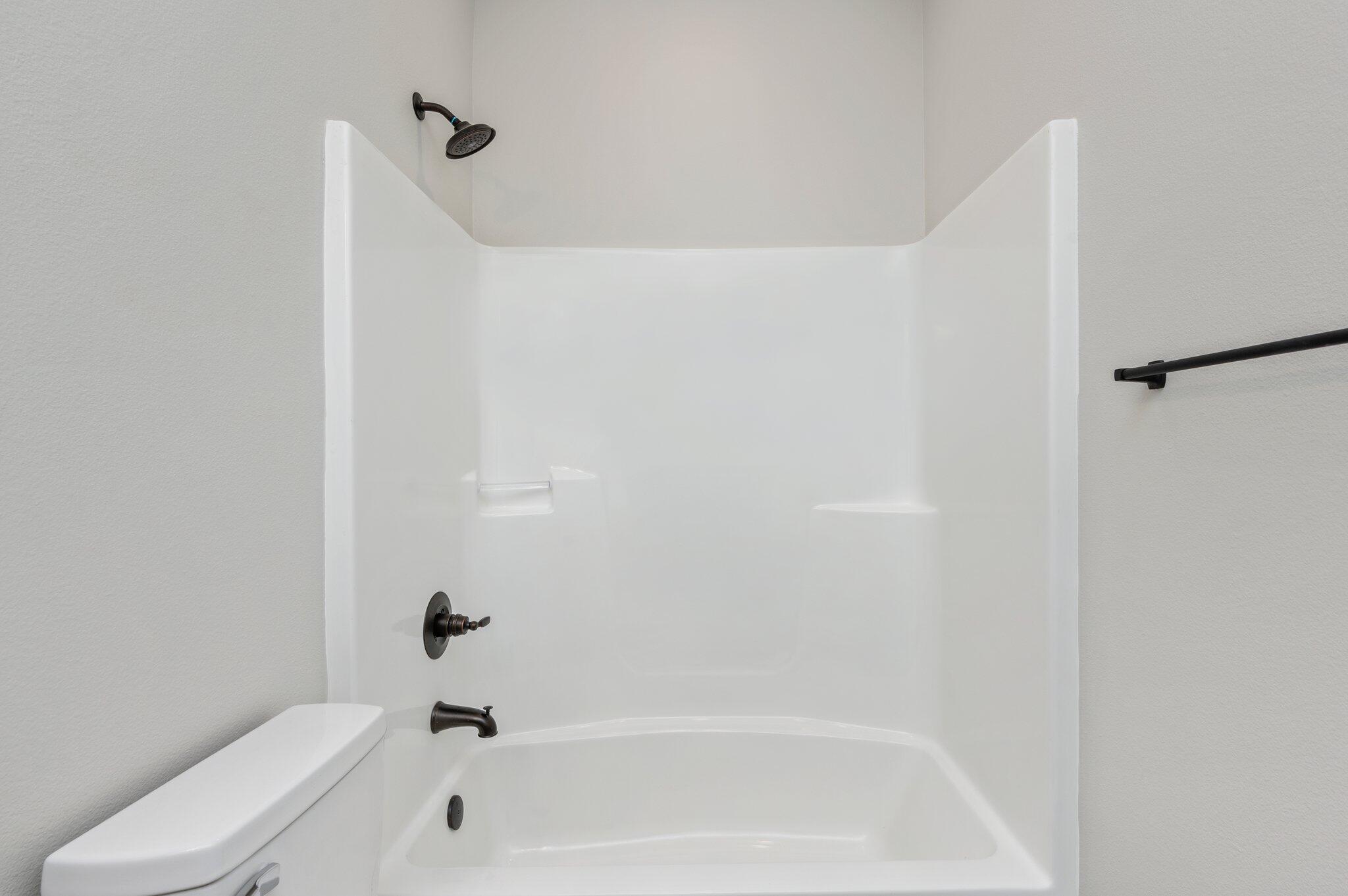 DIXON S/D - Residential Lease