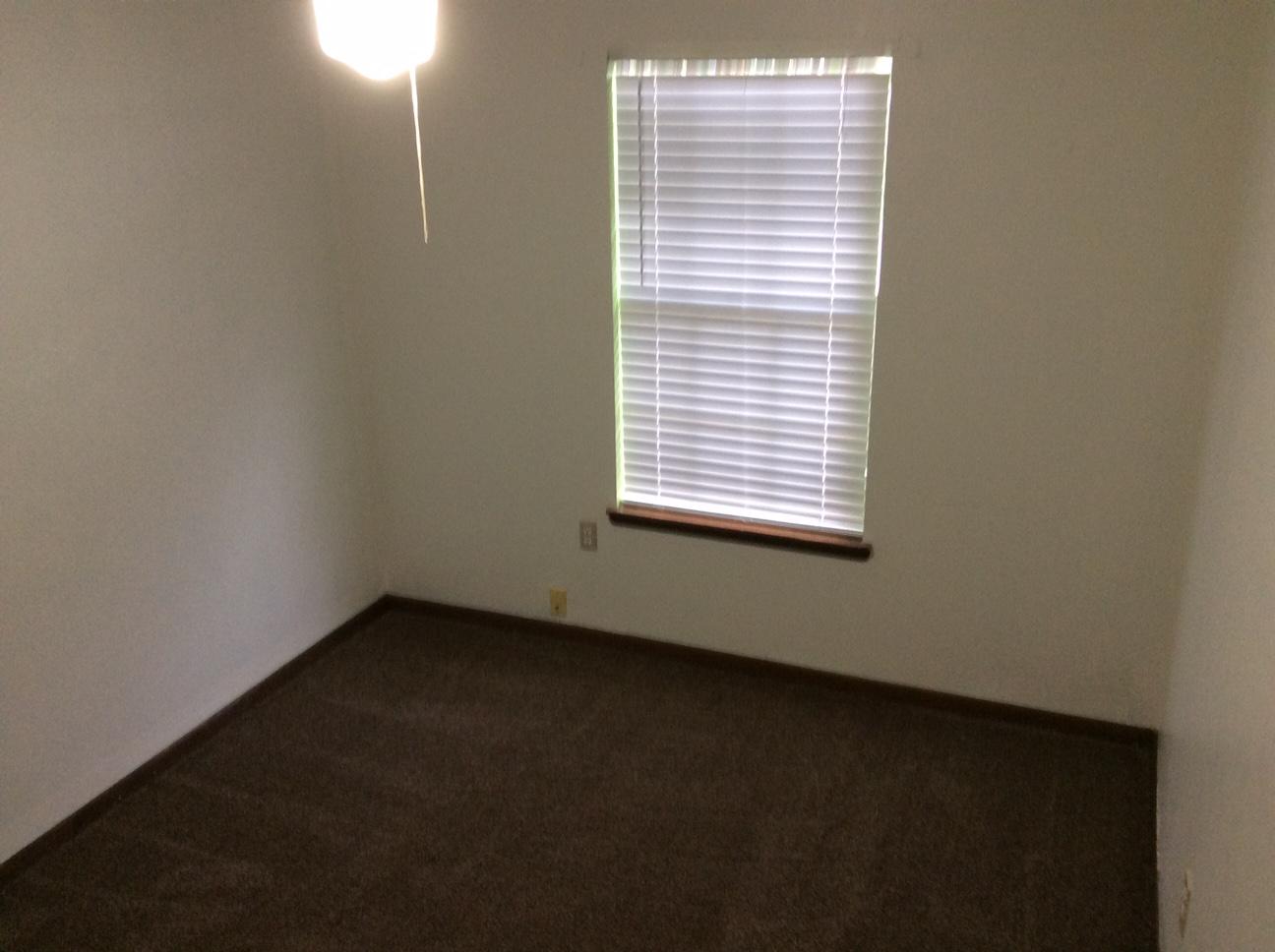 CANTERBURY WOODS - Residential Lease