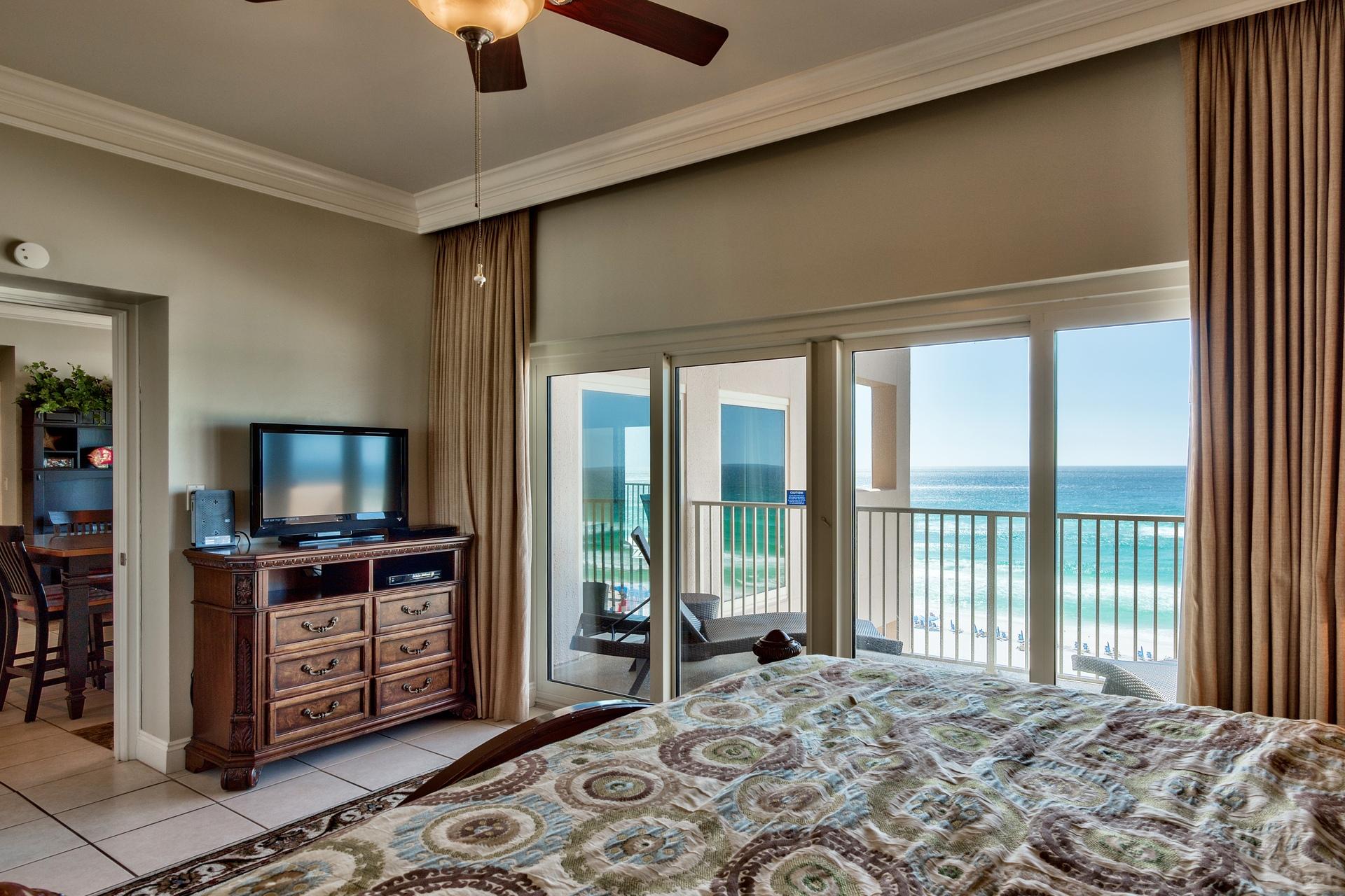 TOPS'L BEACH MANOR - Residential