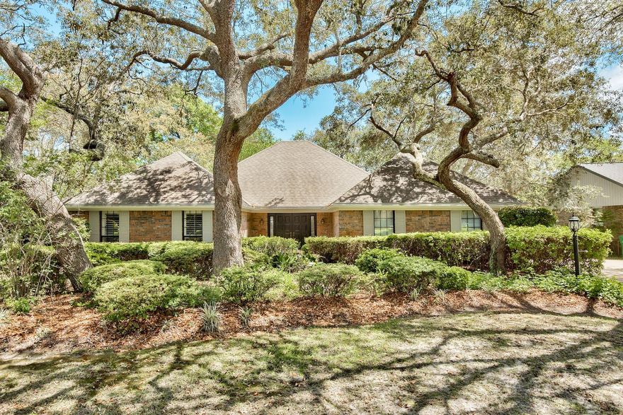 This home offers fantastic curb appeal in the very desirable location of Bluewater Bay. This cottage style home is tucked away under a very large canopy of gorgeous oak trees and backs up to a natural preserve that affords the owner a very private setting. This ranch style structure makes for a perfect retirement property or an ideal starter home for a small family. This location allows for easy access to the beaches of Destin as well as the established schools of Niceville.