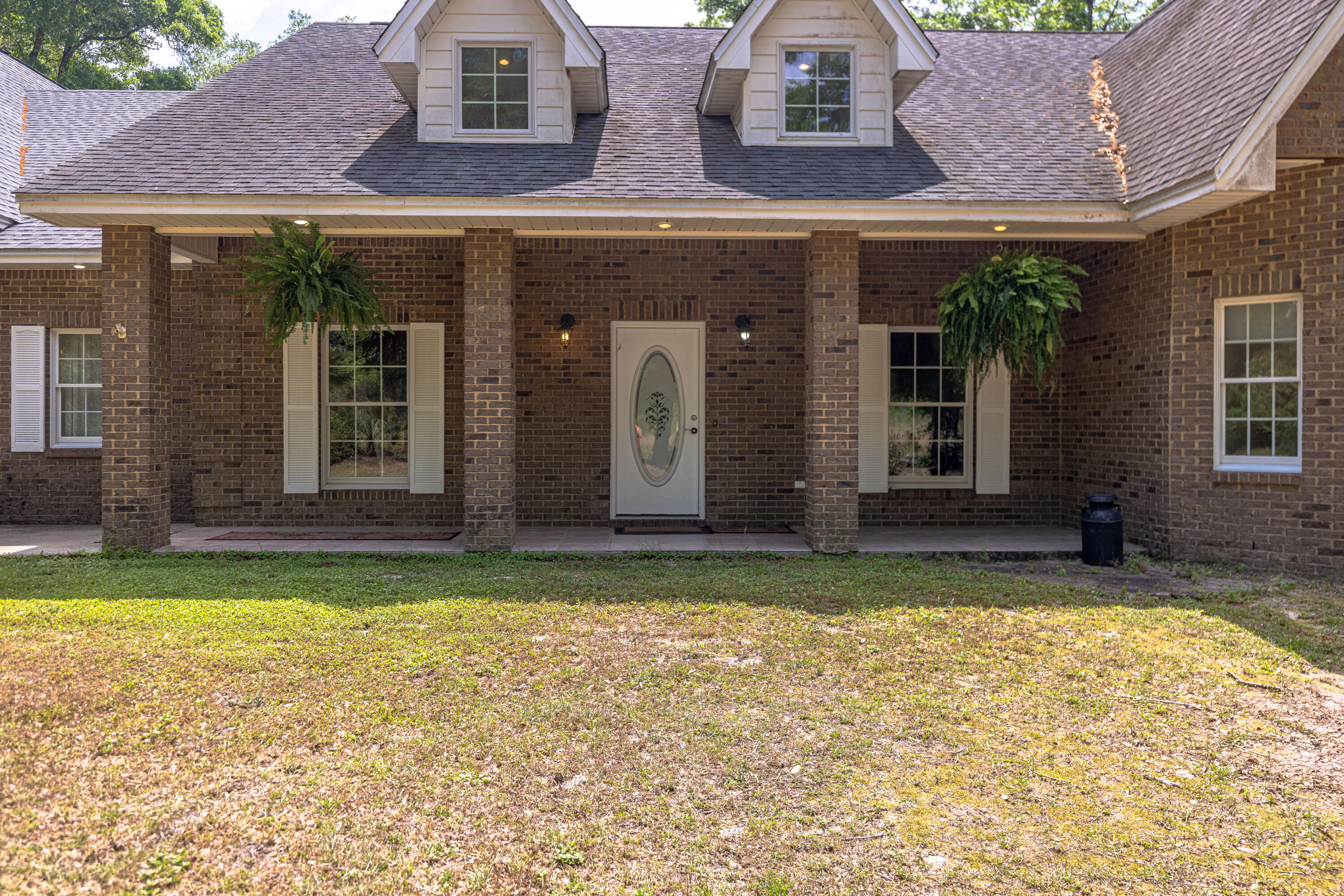 NO RECORDED SUBDIVISION - Residential