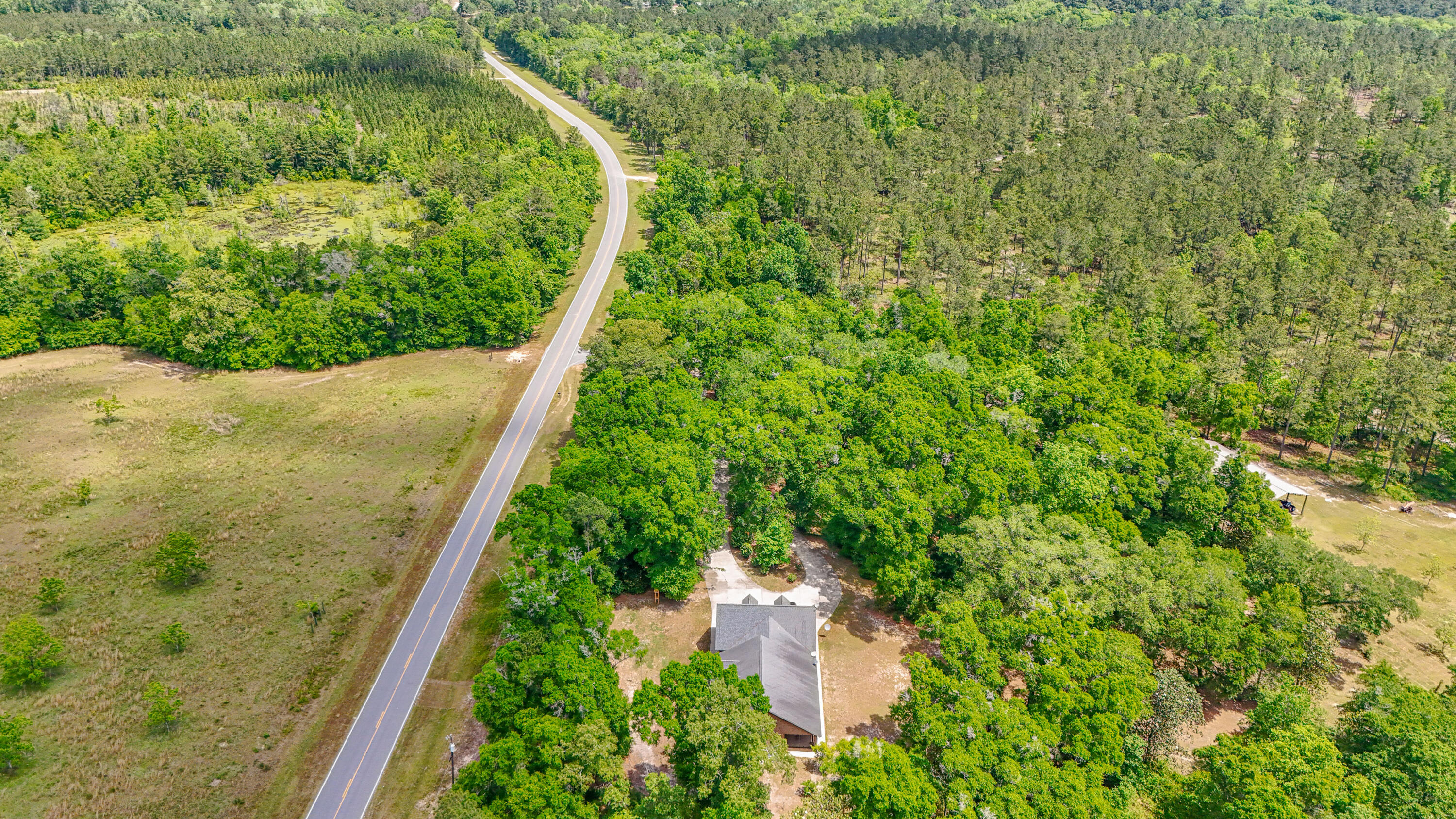NO RECORDED SUBDIVISION - Residential