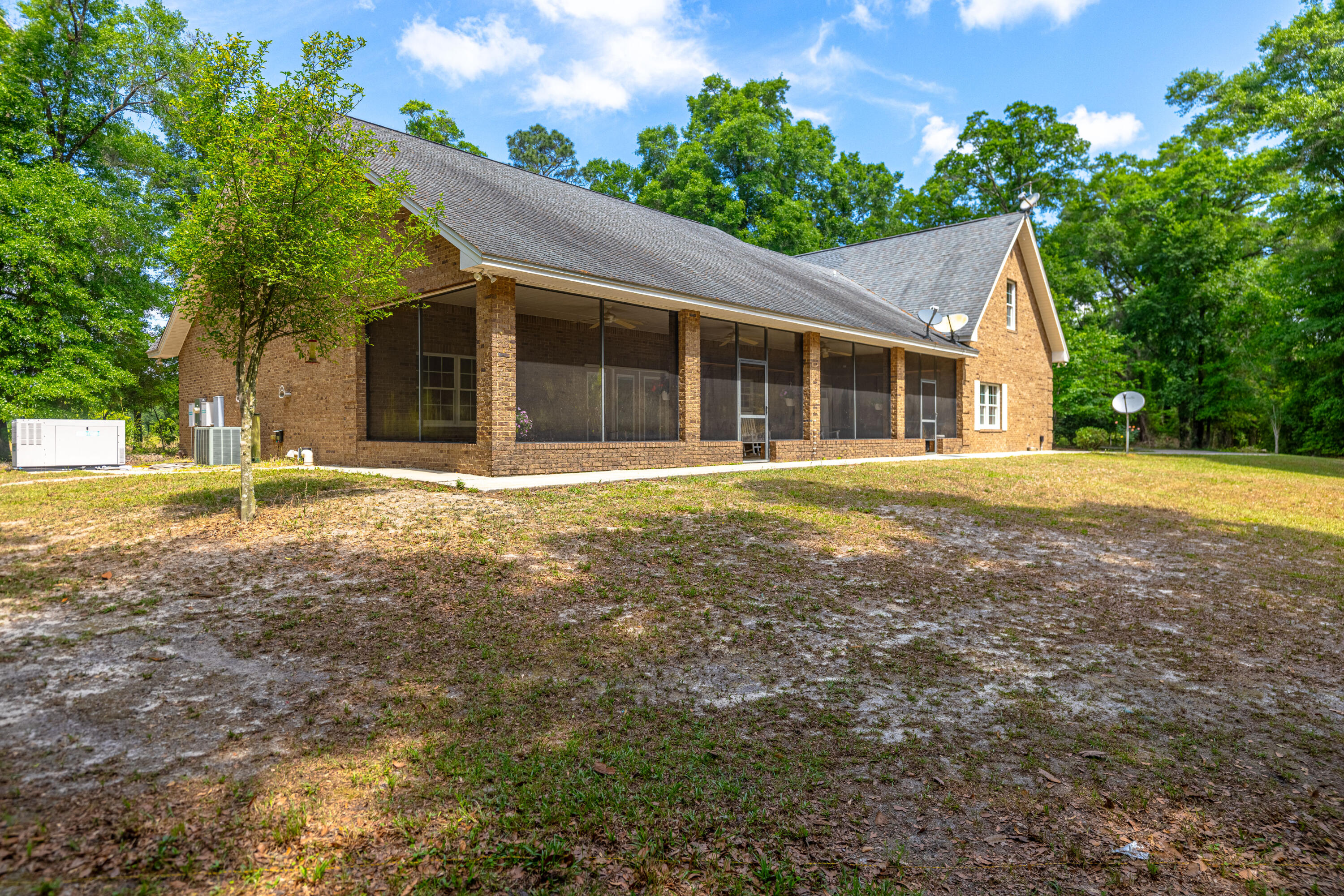 NO RECORDED SUBDIVISION - Residential