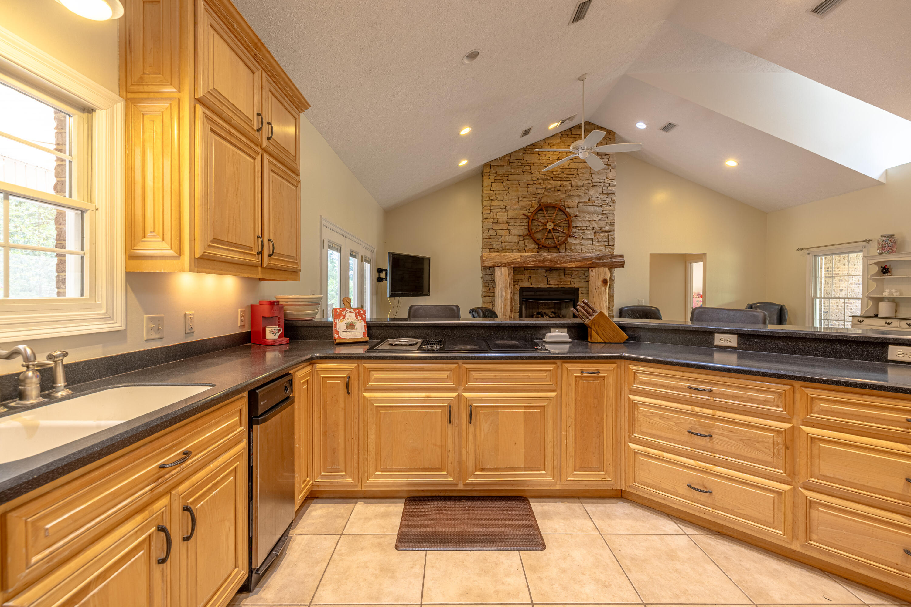NO RECORDED SUBDIVISION - Residential