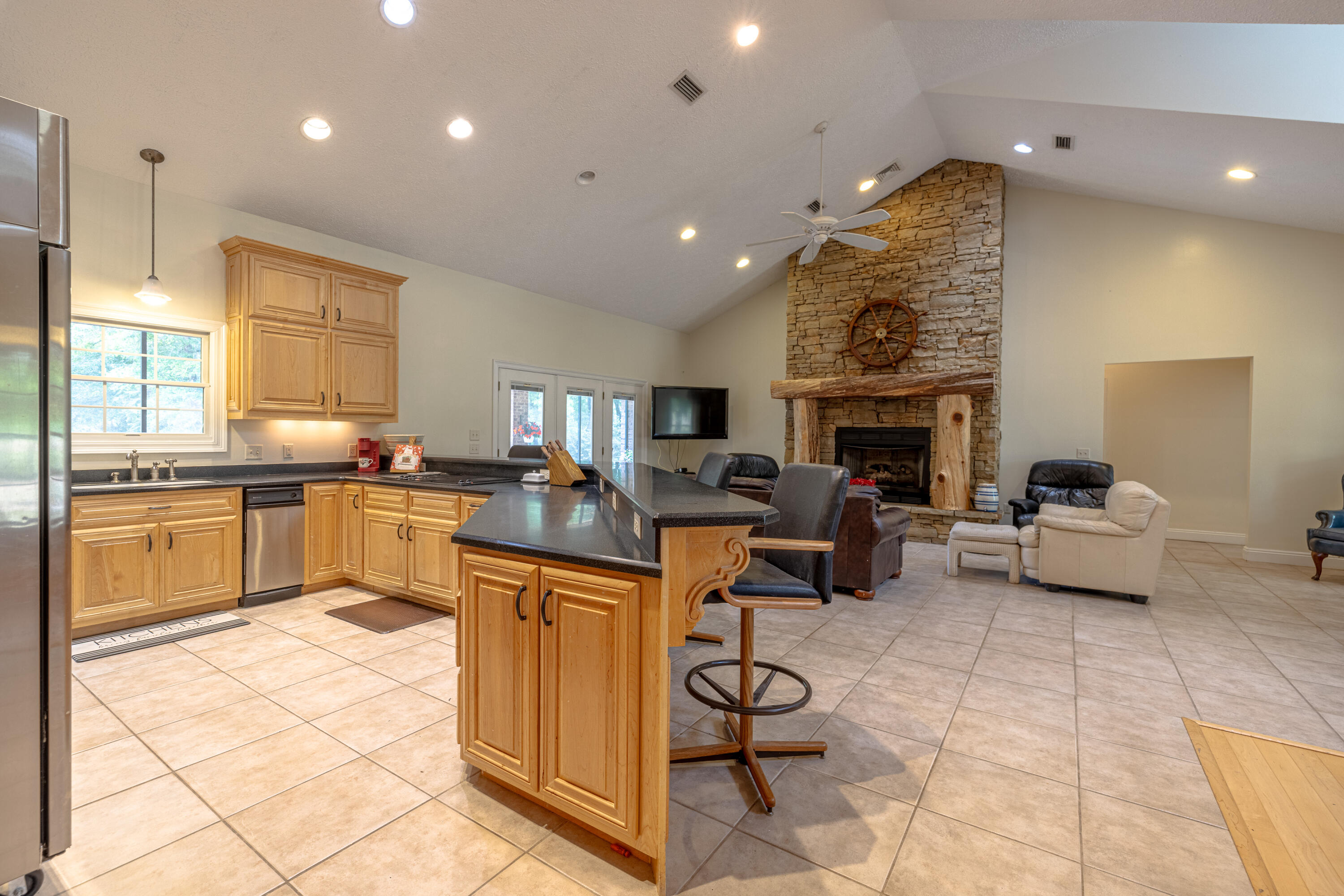 NO RECORDED SUBDIVISION - Residential