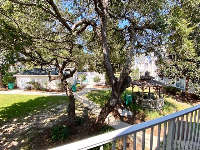 THE OAKS AT NICEVILLE - Residential