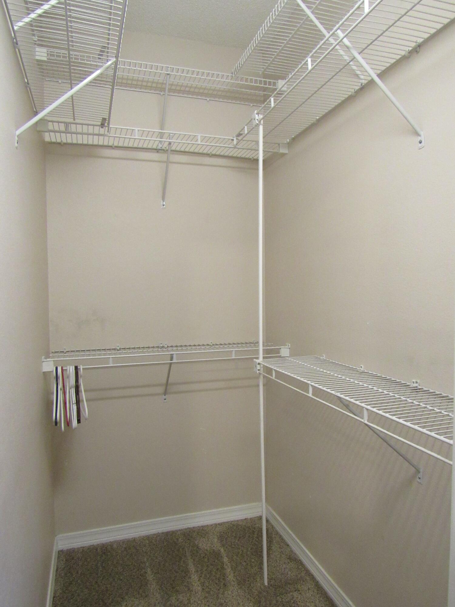 THE OAKS AT NICEVILLE - Residential