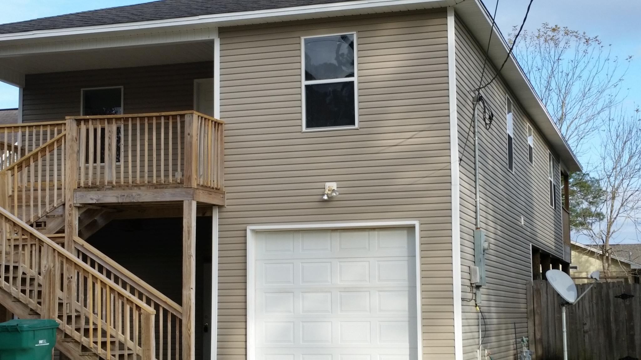 VALPARAISO PINECREST 6 - Residential