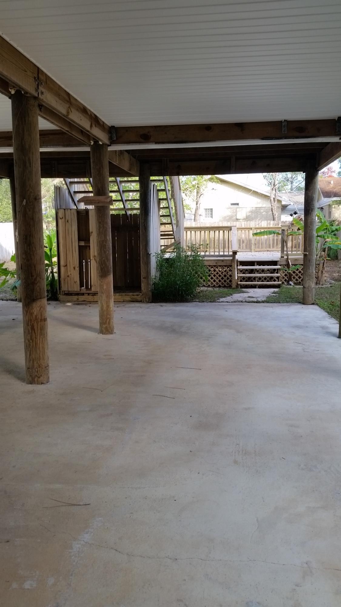 VALPARAISO PINECREST 6 - Residential