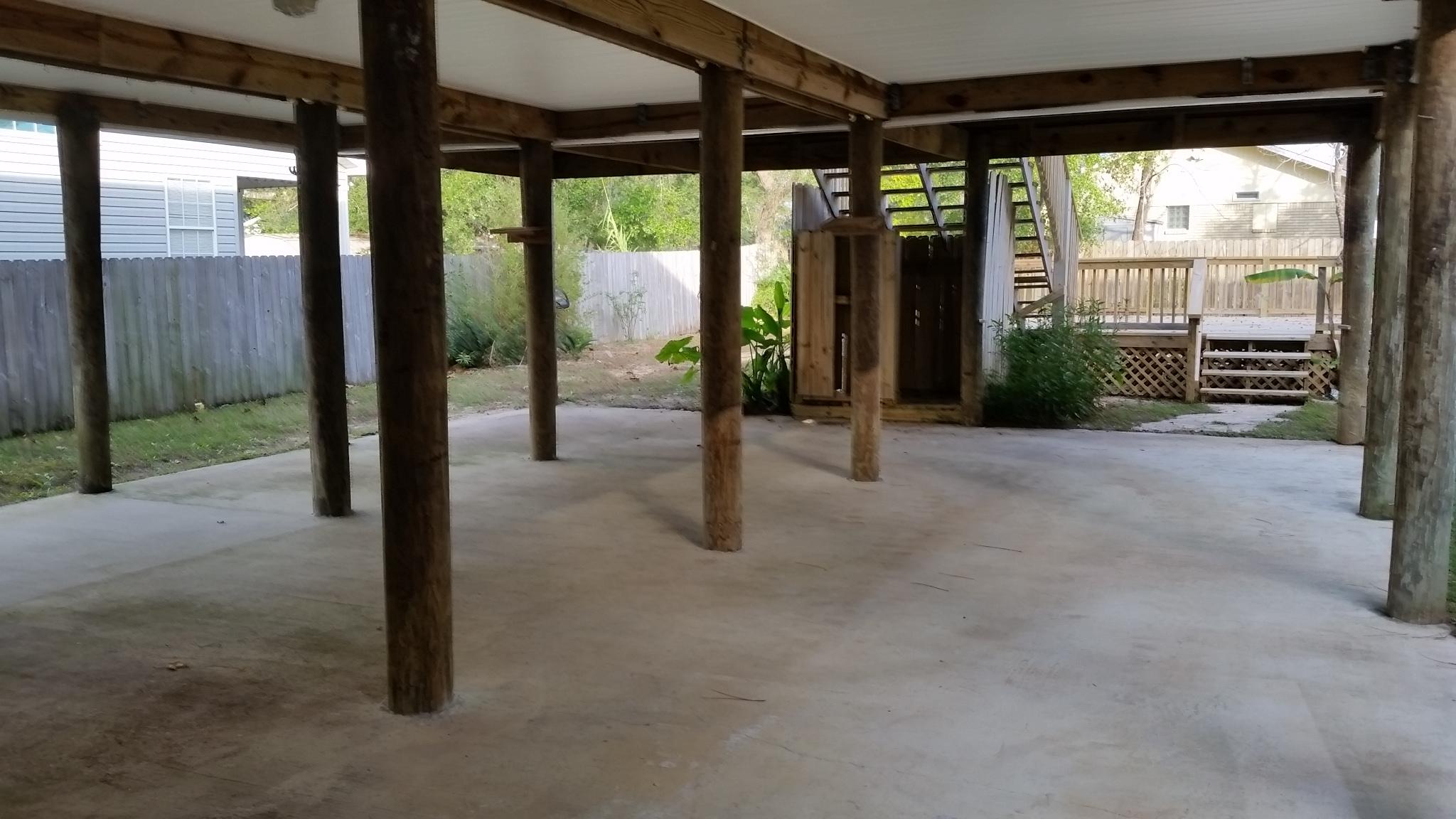 VALPARAISO PINECREST 6 - Residential