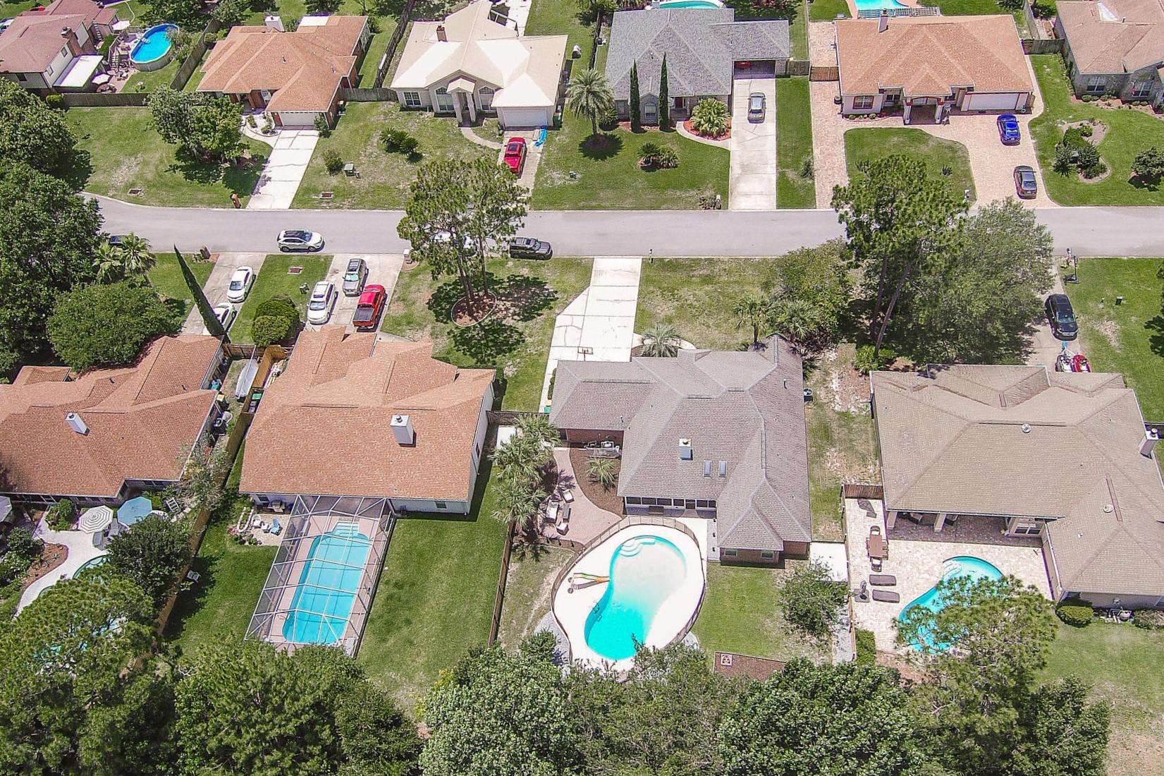 RAINTREE ESTATES - Residential