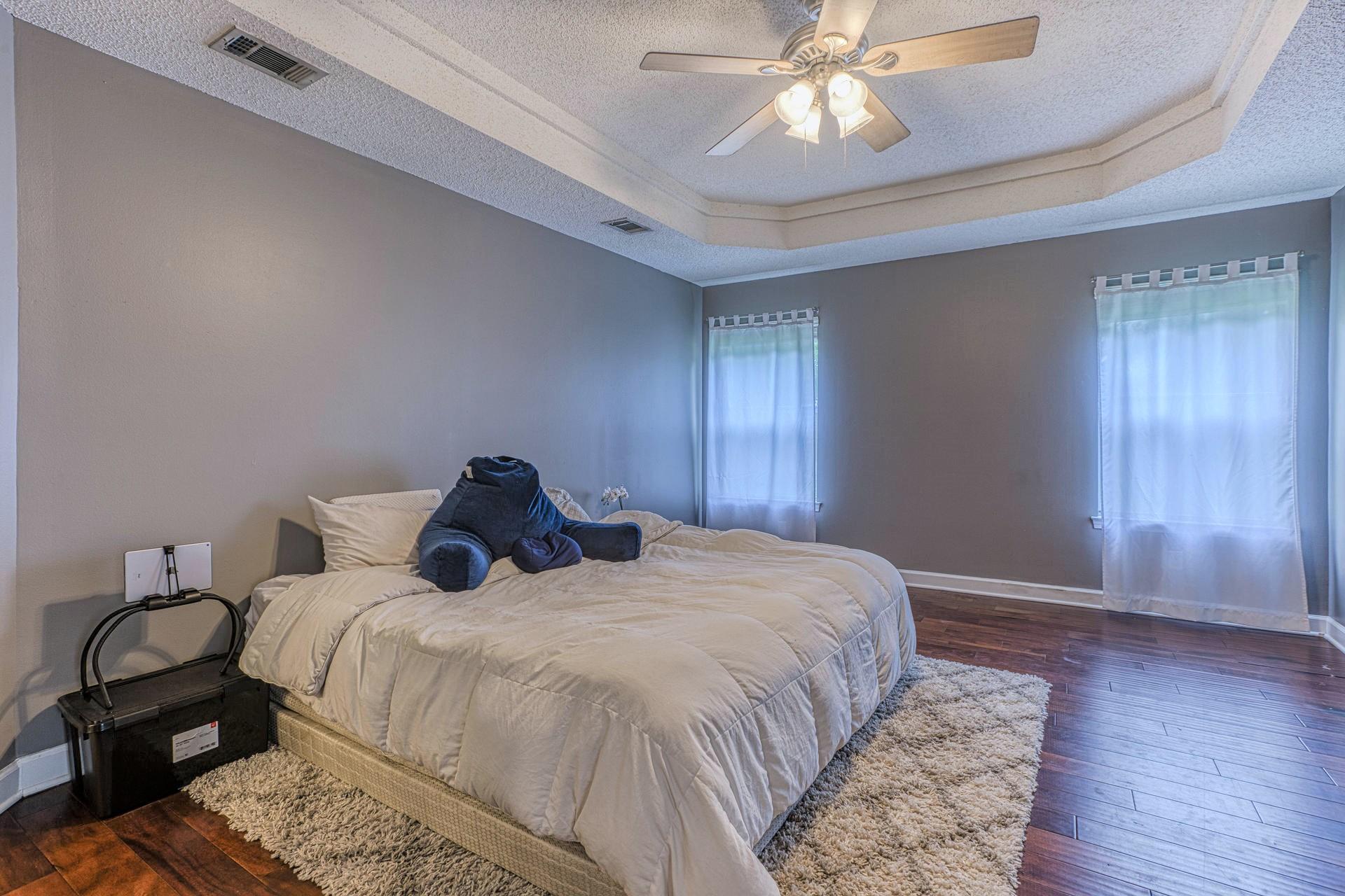 RAINTREE ESTATES - Residential