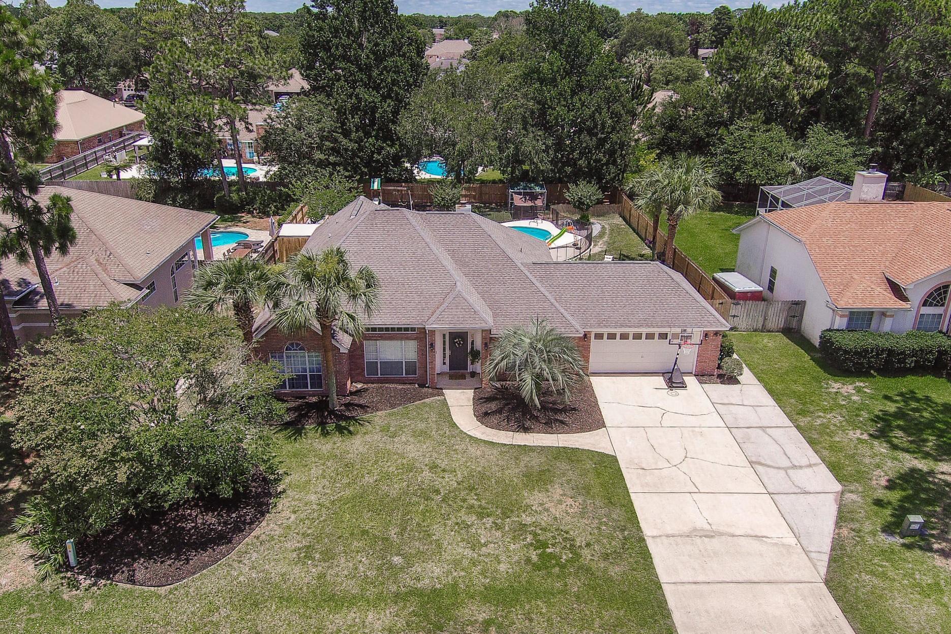 RAINTREE ESTATES - Residential