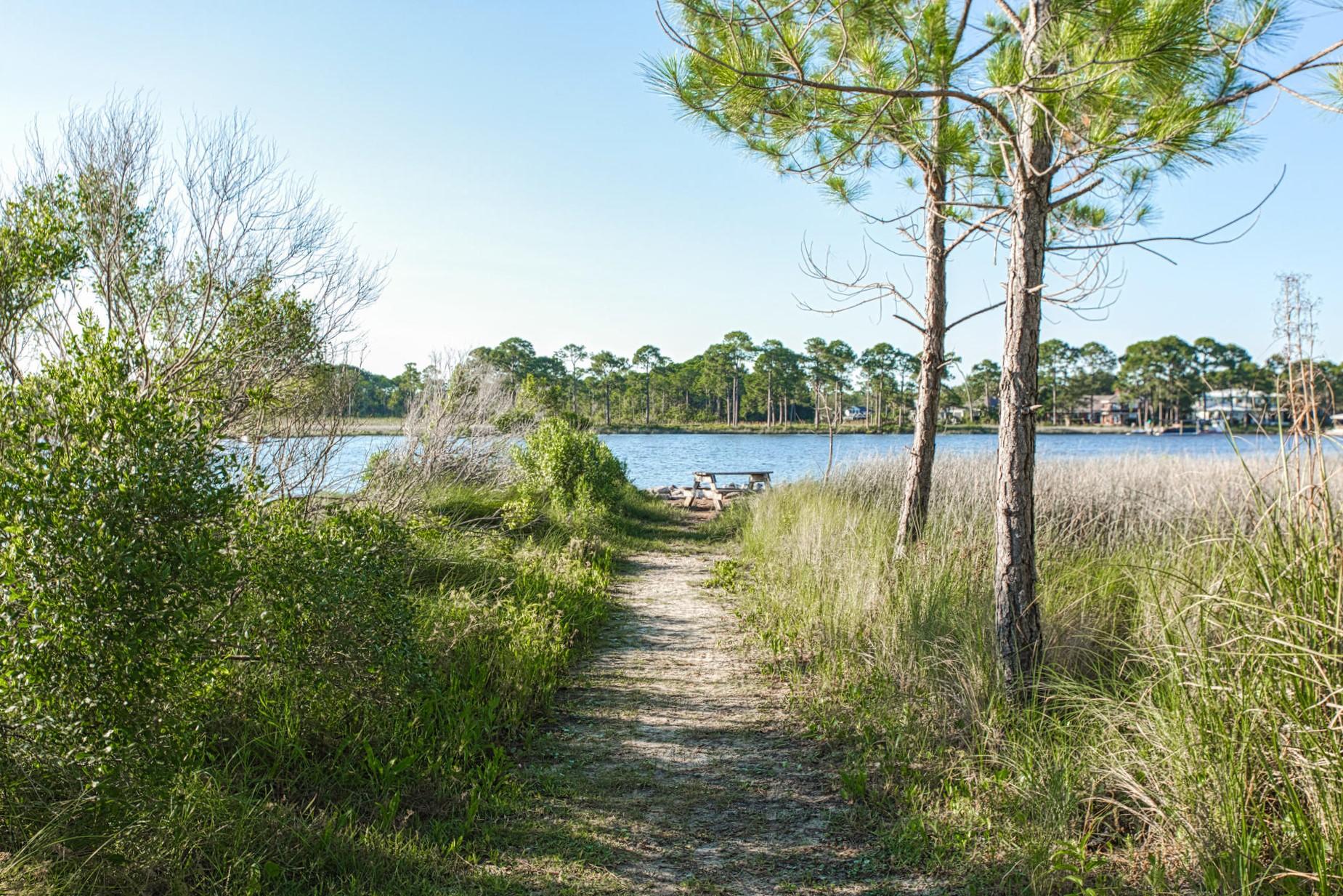 RAINTREE ESTATES - Residential