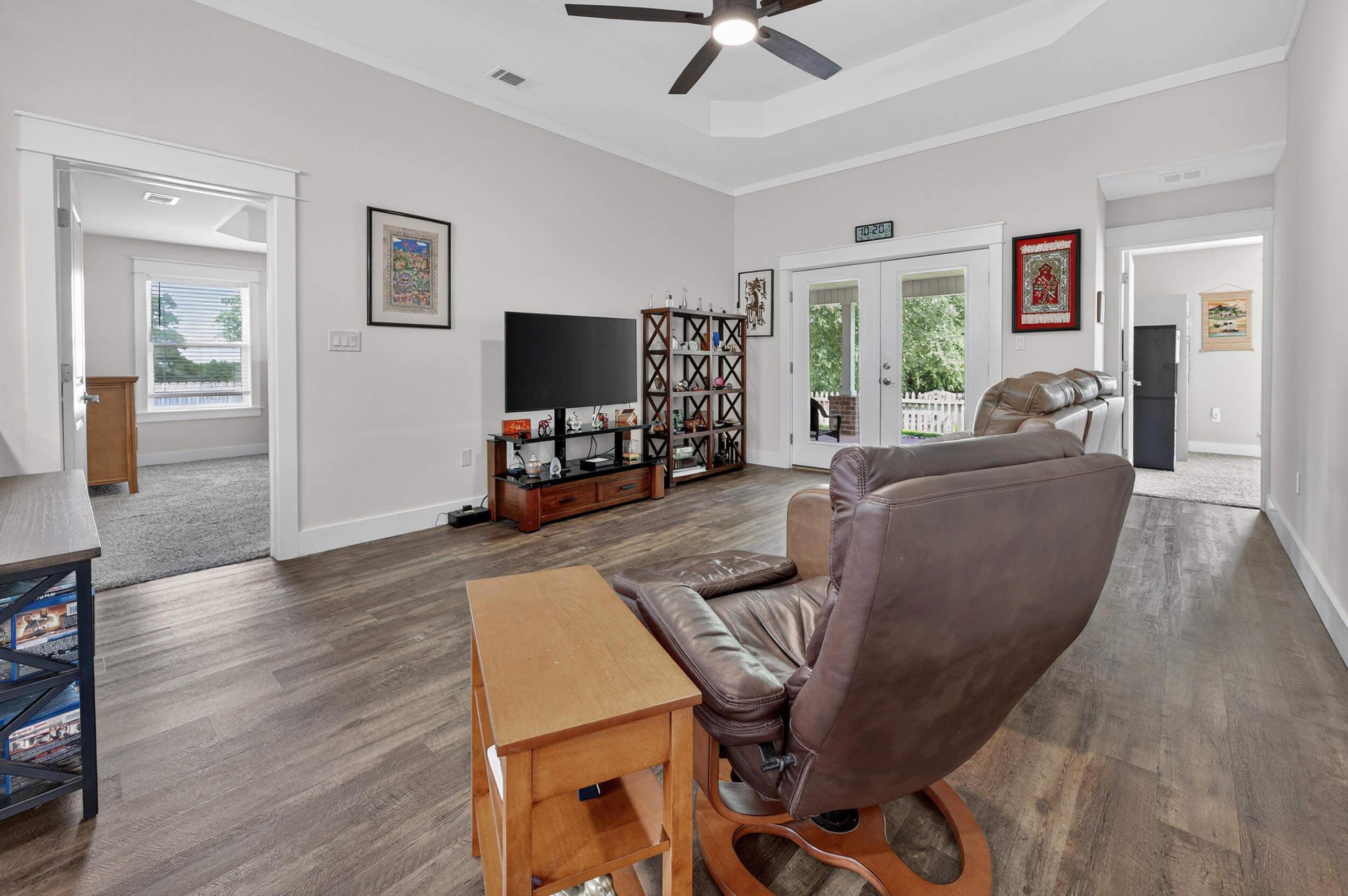 MAJESTIC OAKS VINEYARD - Residential