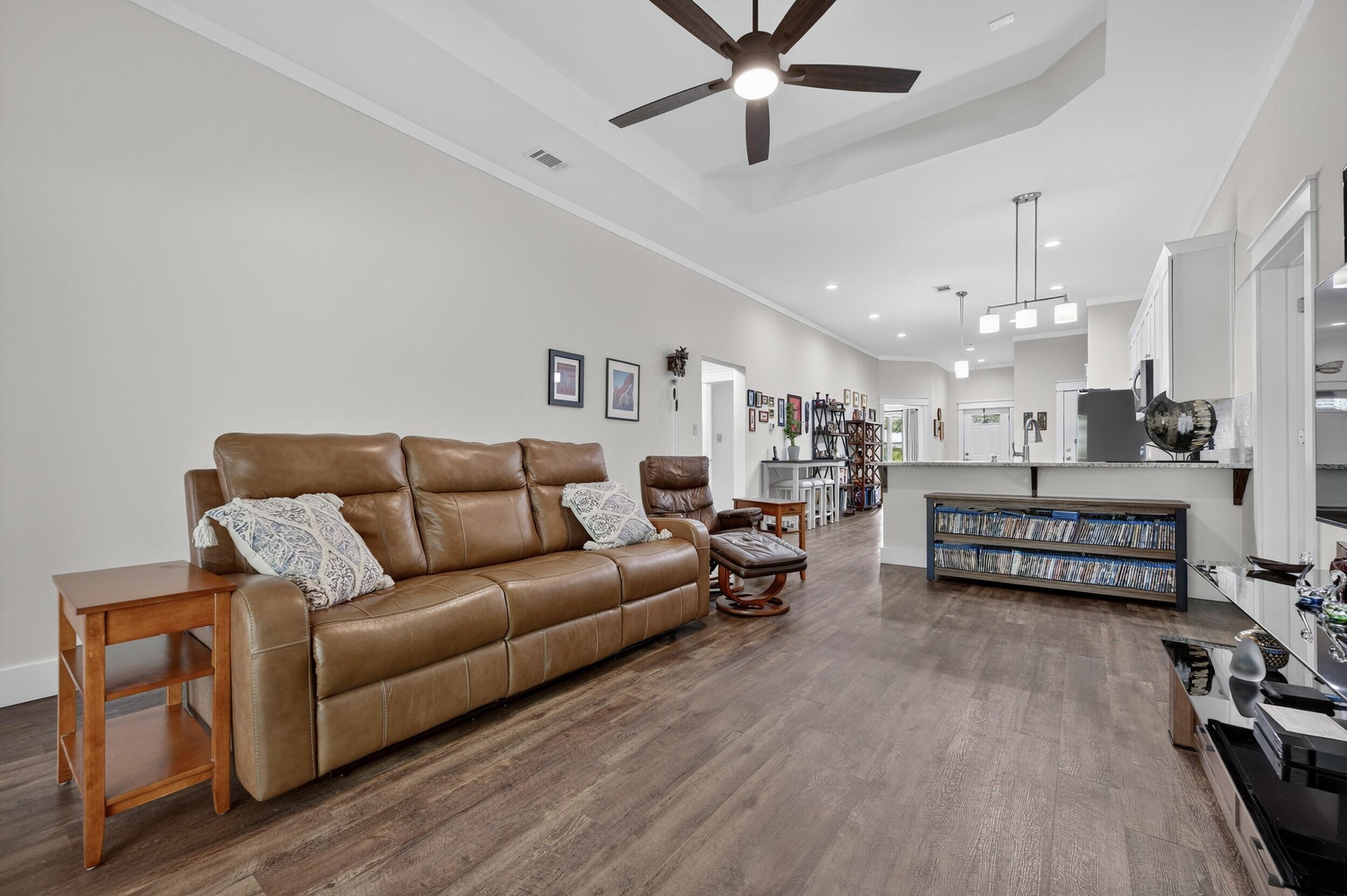 MAJESTIC OAKS VINEYARD - Residential