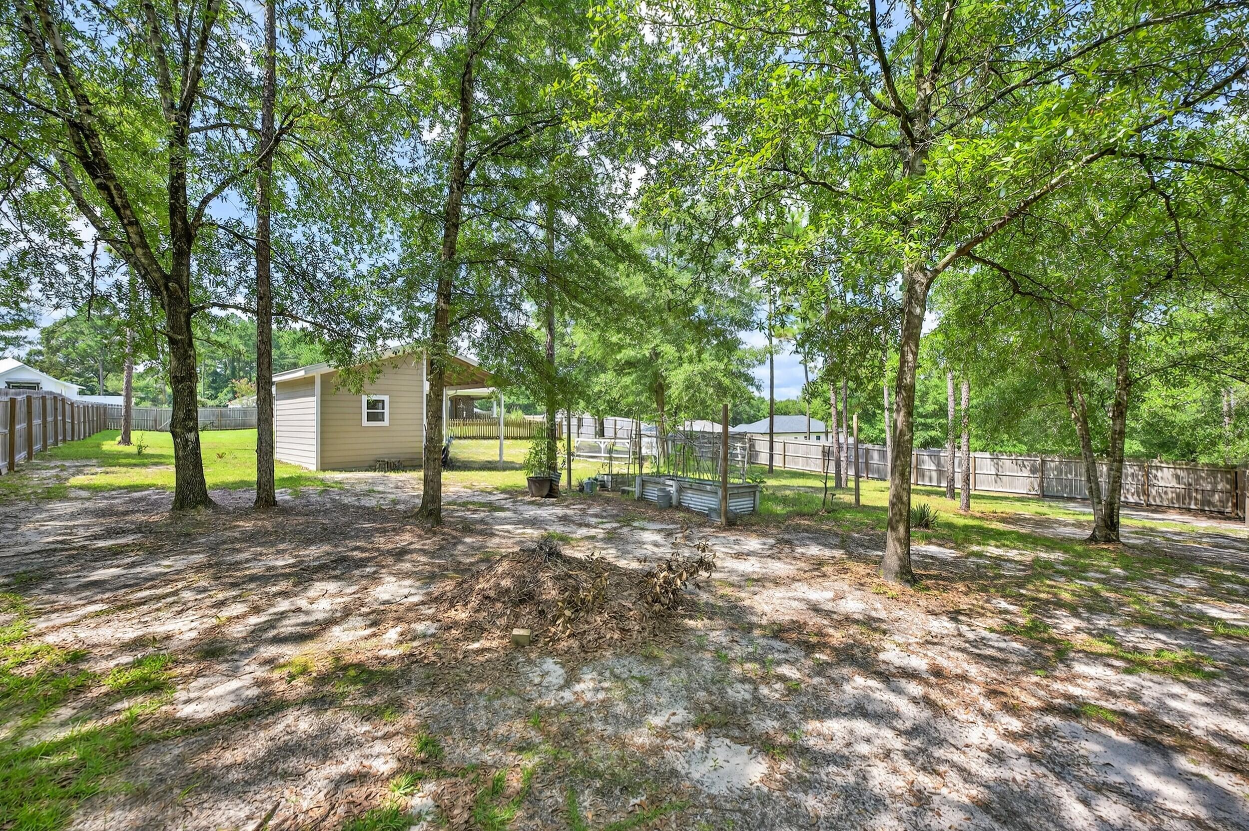 MAJESTIC OAKS VINEYARD - Residential