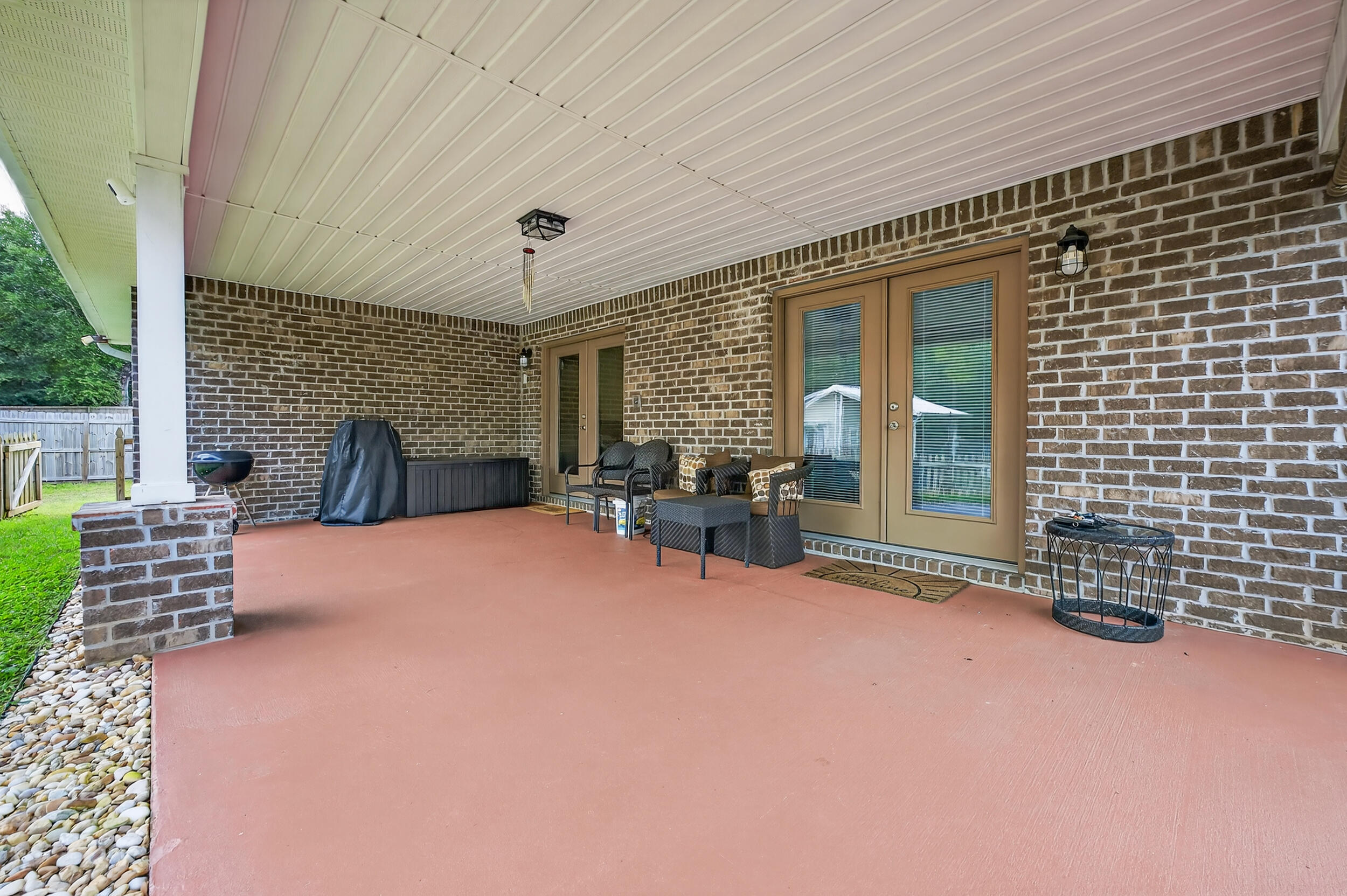 MAJESTIC OAKS VINEYARD - Residential