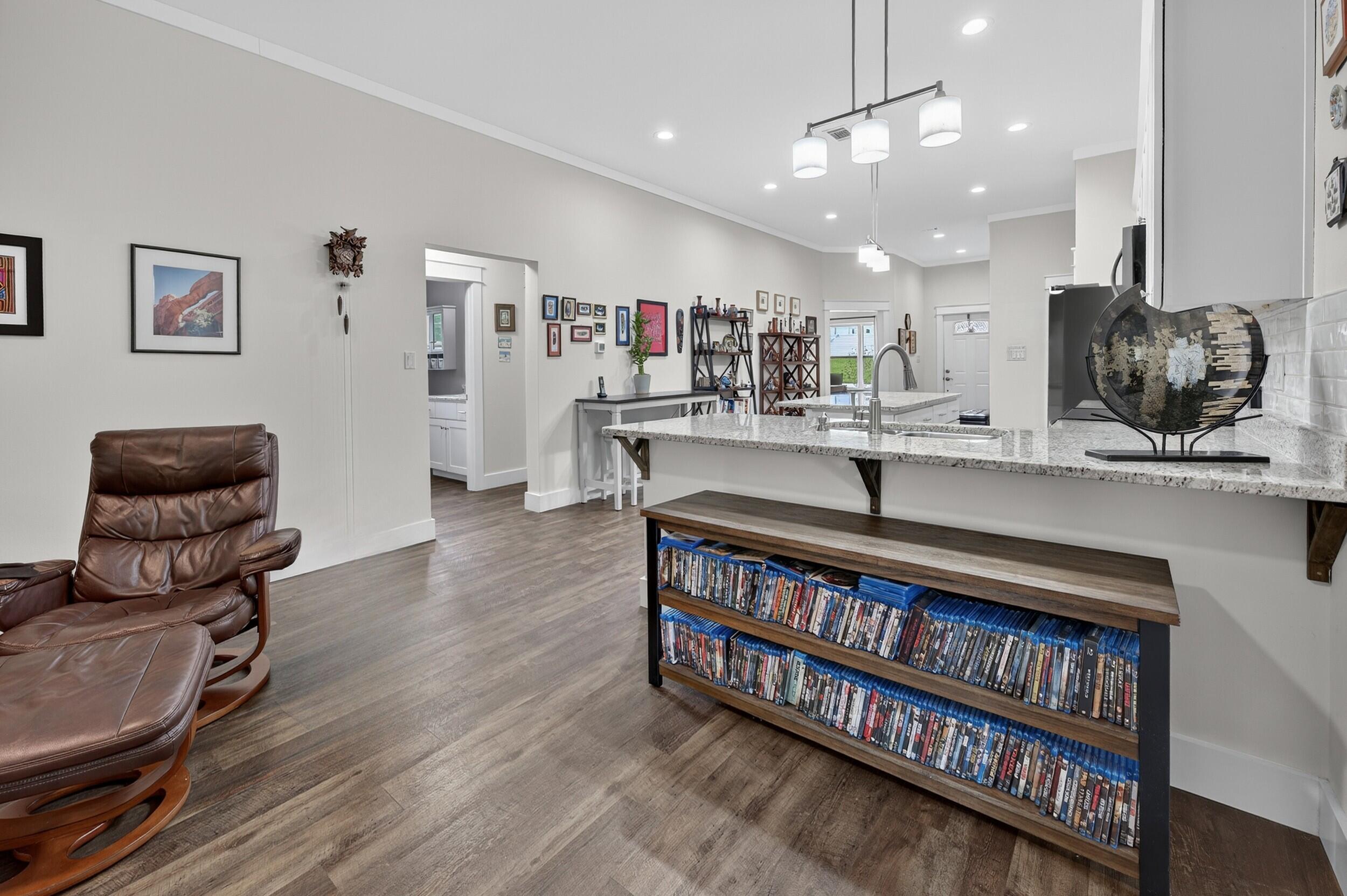 MAJESTIC OAKS VINEYARD - Residential