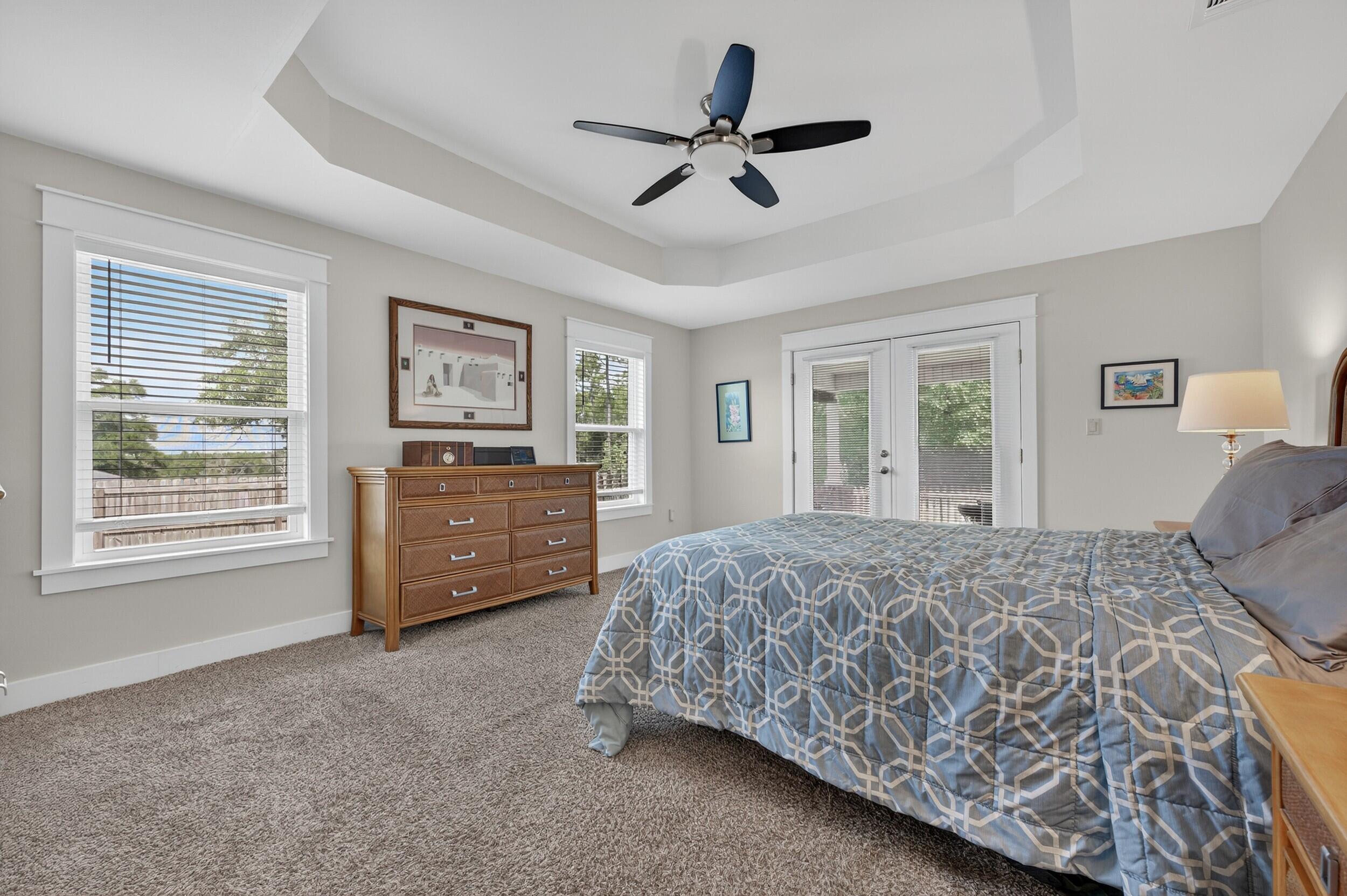 MAJESTIC OAKS VINEYARD - Residential