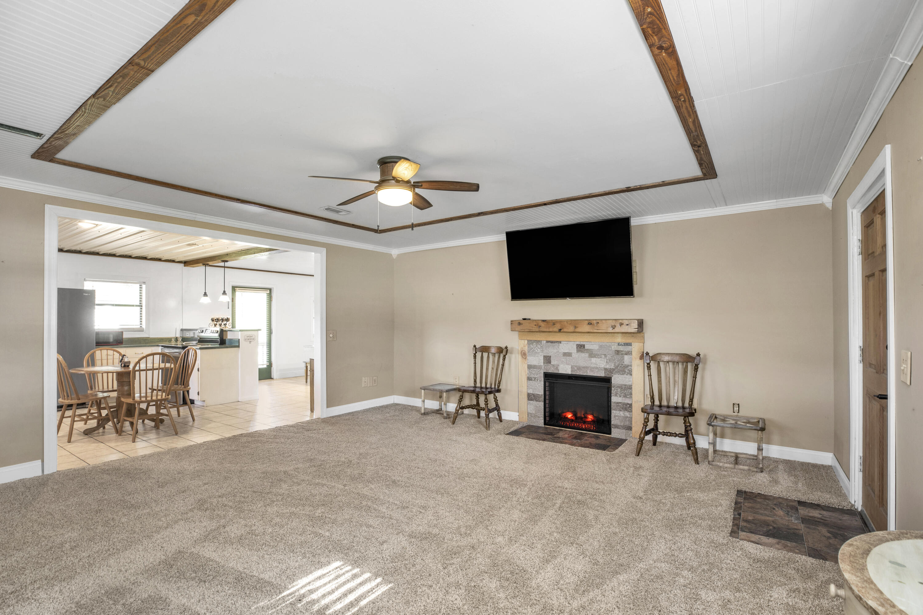 NO RECORDED SUBDIVISION - Residential