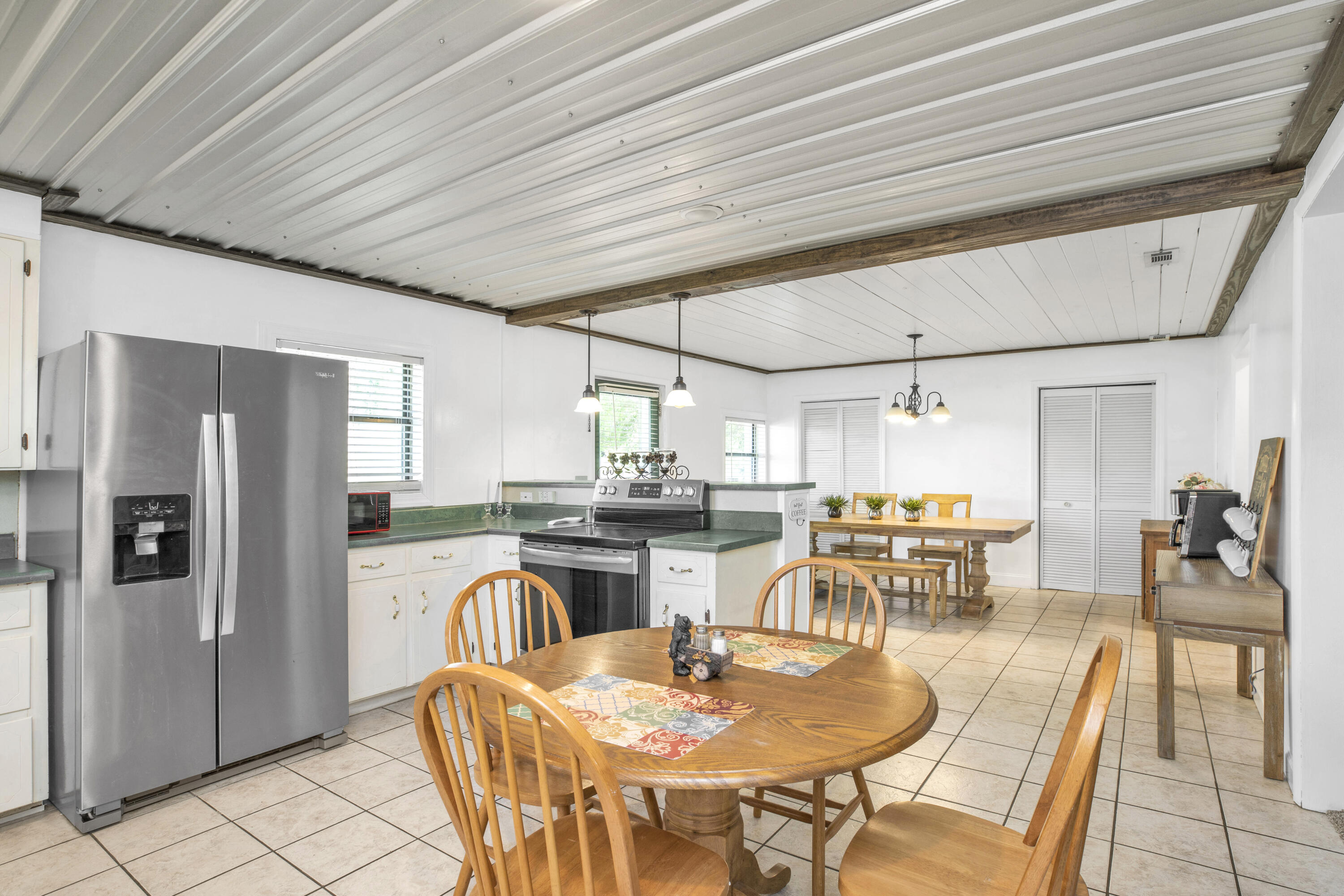 NO RECORDED SUBDIVISION - Residential