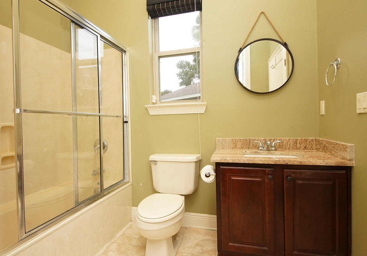 CHARDONNAY ESTATES - Residential