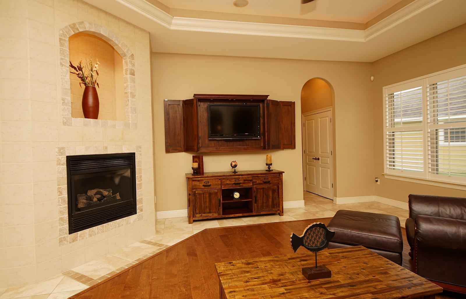 CHARDONNAY ESTATES - Residential