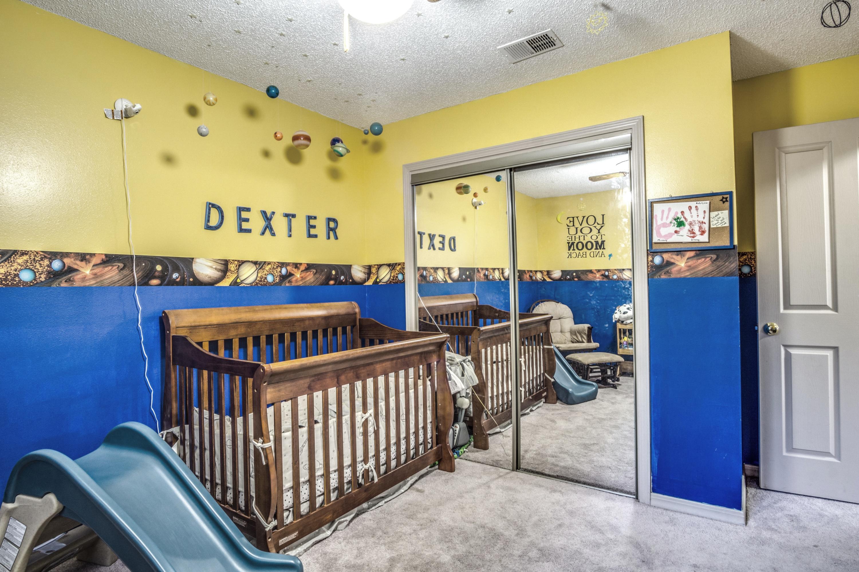 ROLLING HILLS ESTATES - Residential