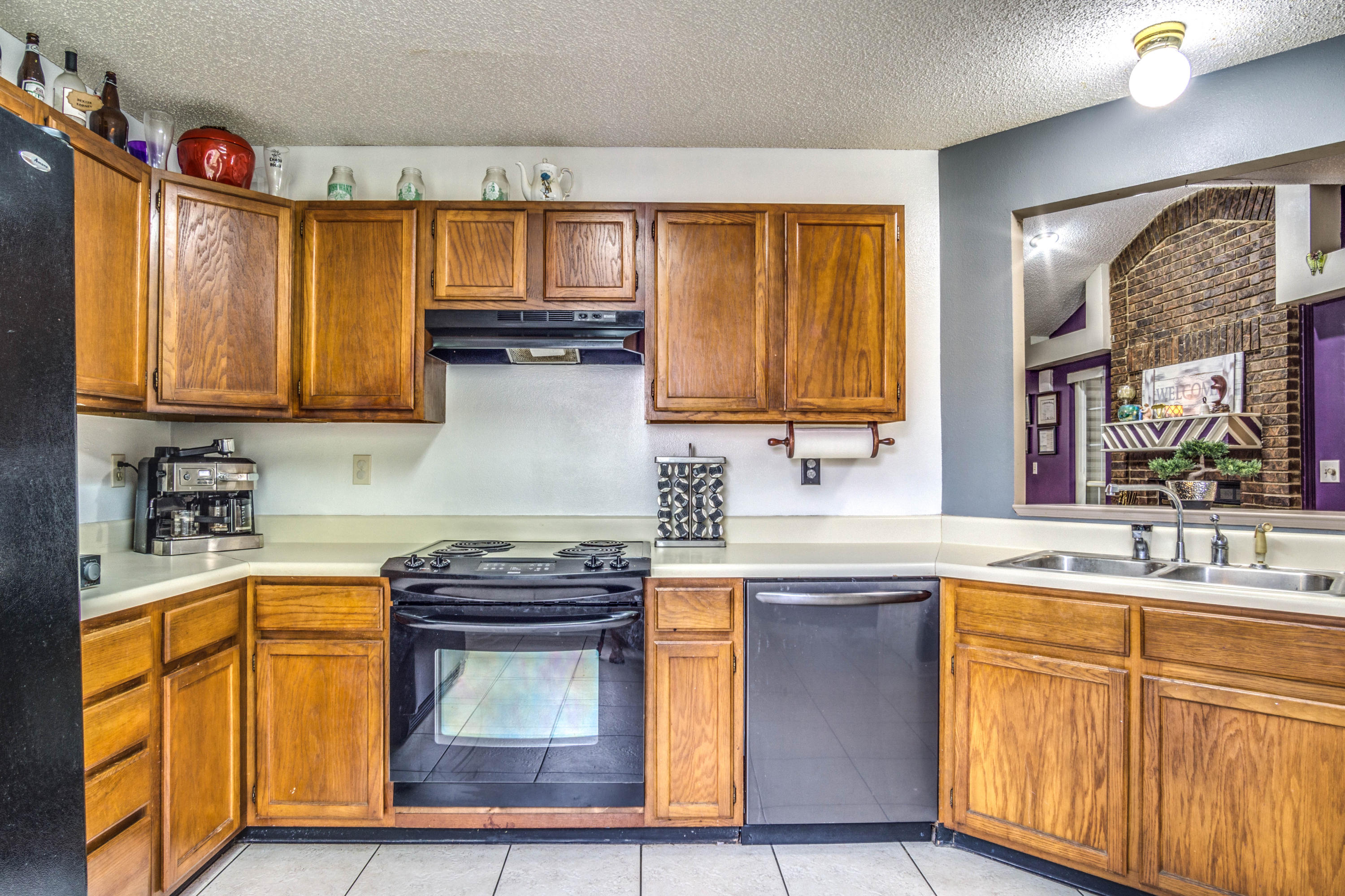 ROLLING HILLS ESTATES - Residential