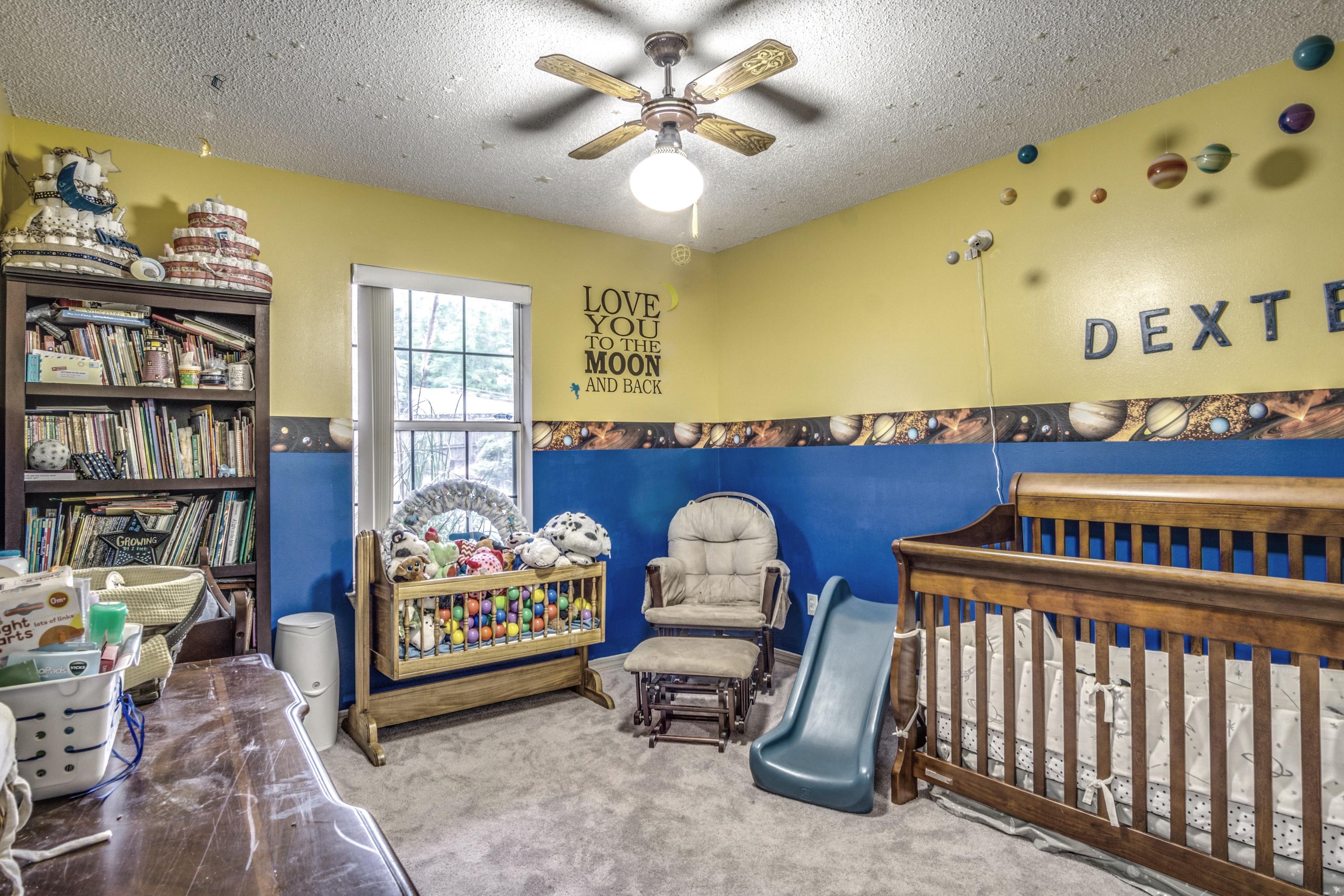 ROLLING HILLS ESTATES - Residential