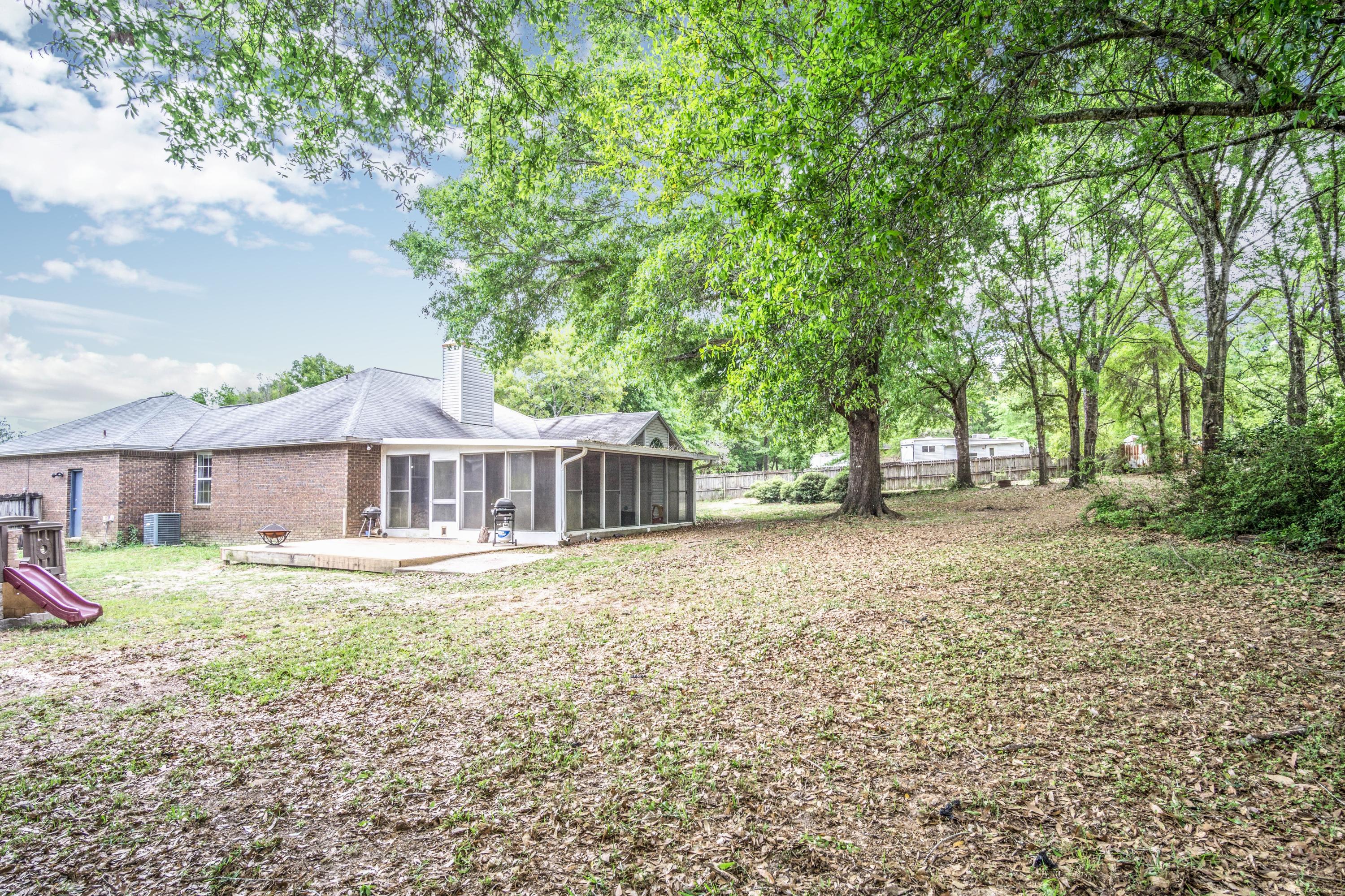 ROLLING HILLS ESTATES - Residential