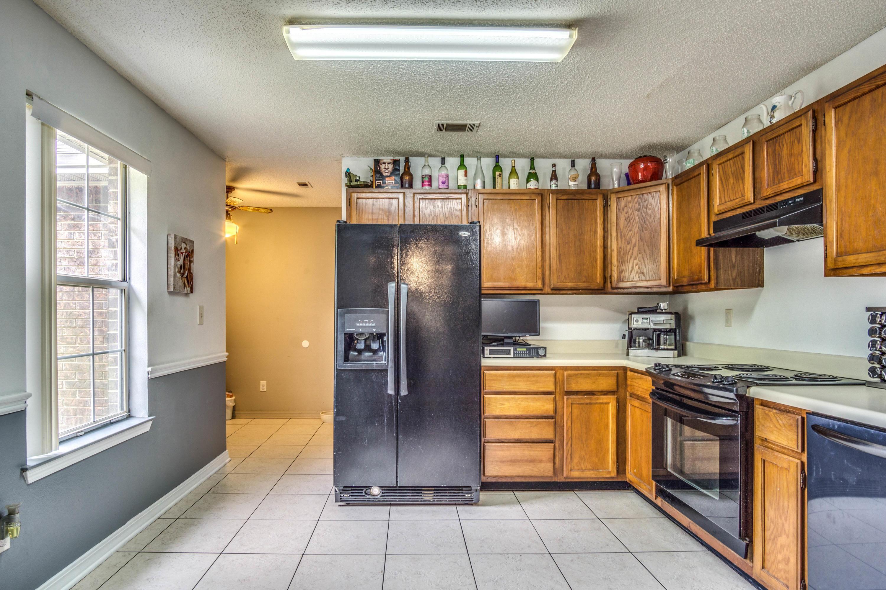 ROLLING HILLS ESTATES - Residential