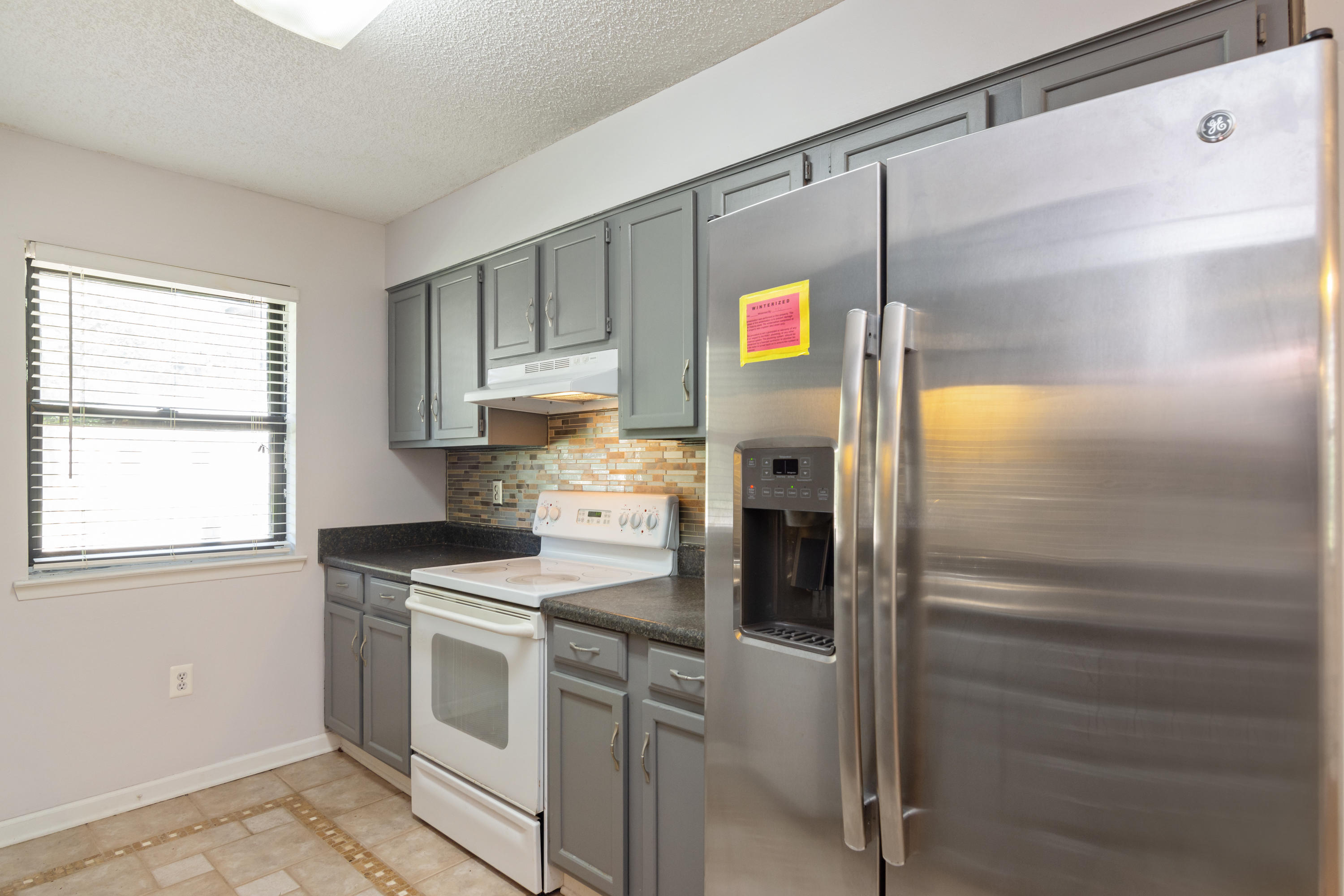 PINEWOOD ESTATES 2 - Residential