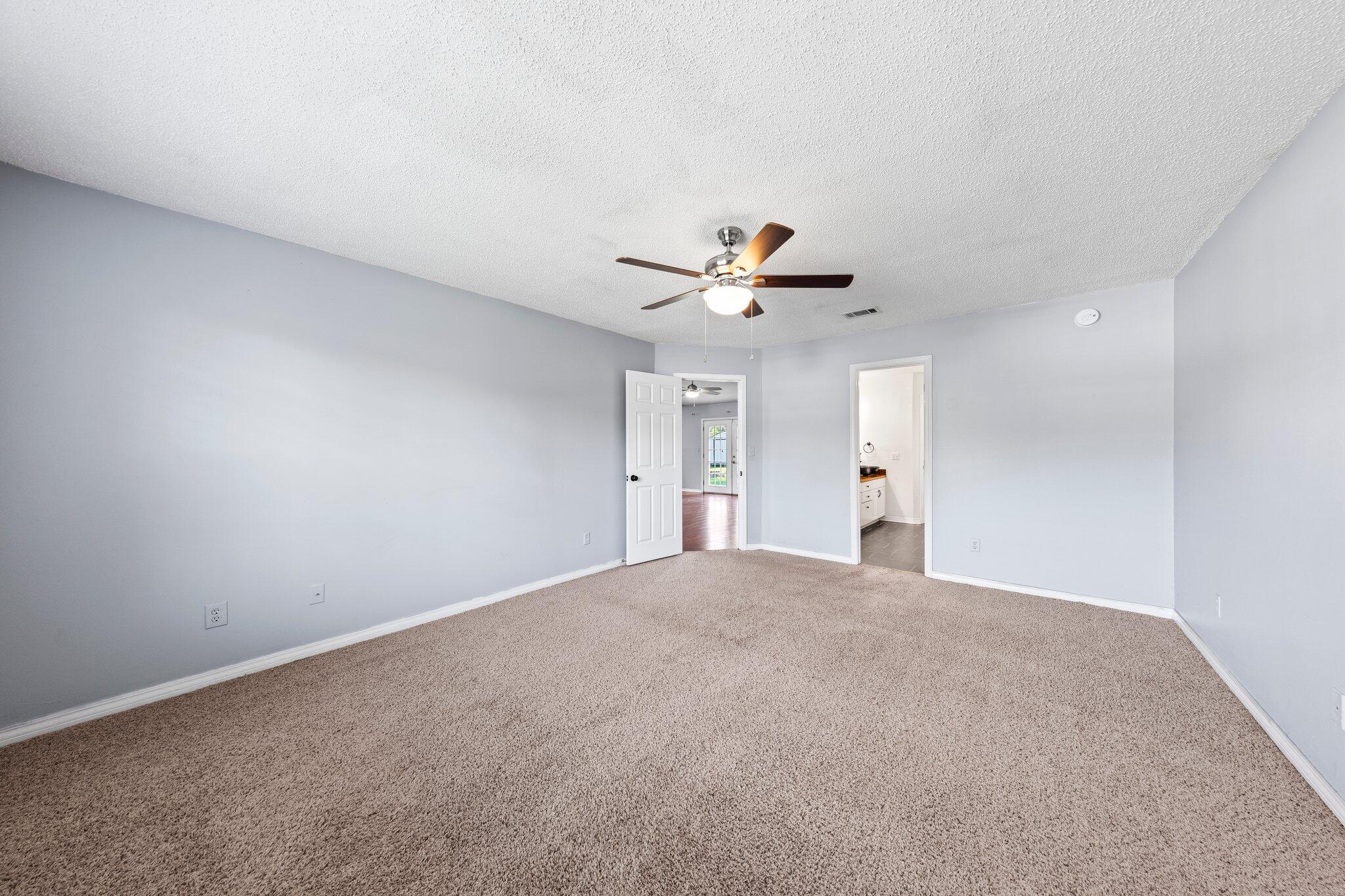 COUNTRYVIEW ESTATES - Residential