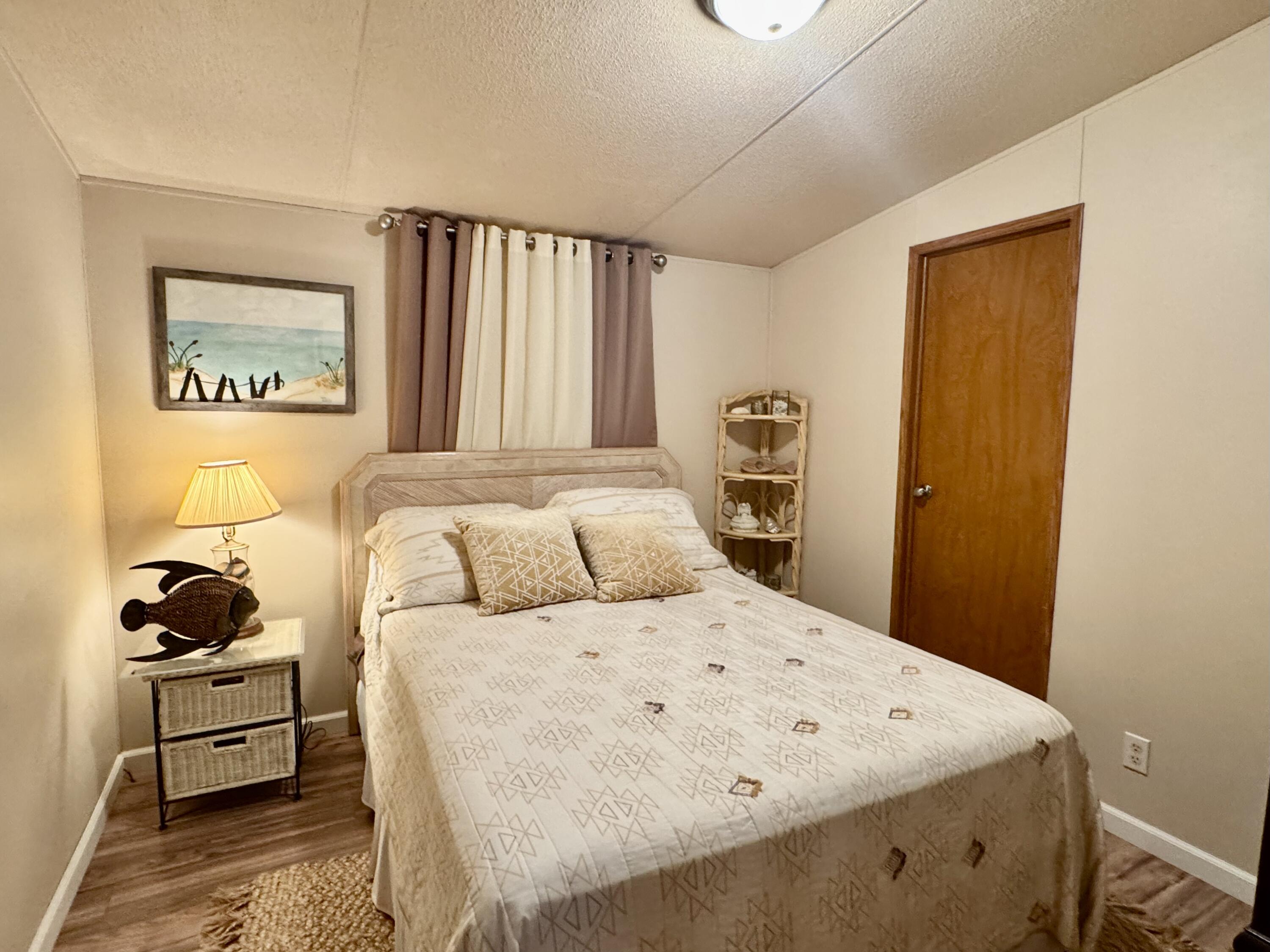 Destin East Mobile Home Park - Residential