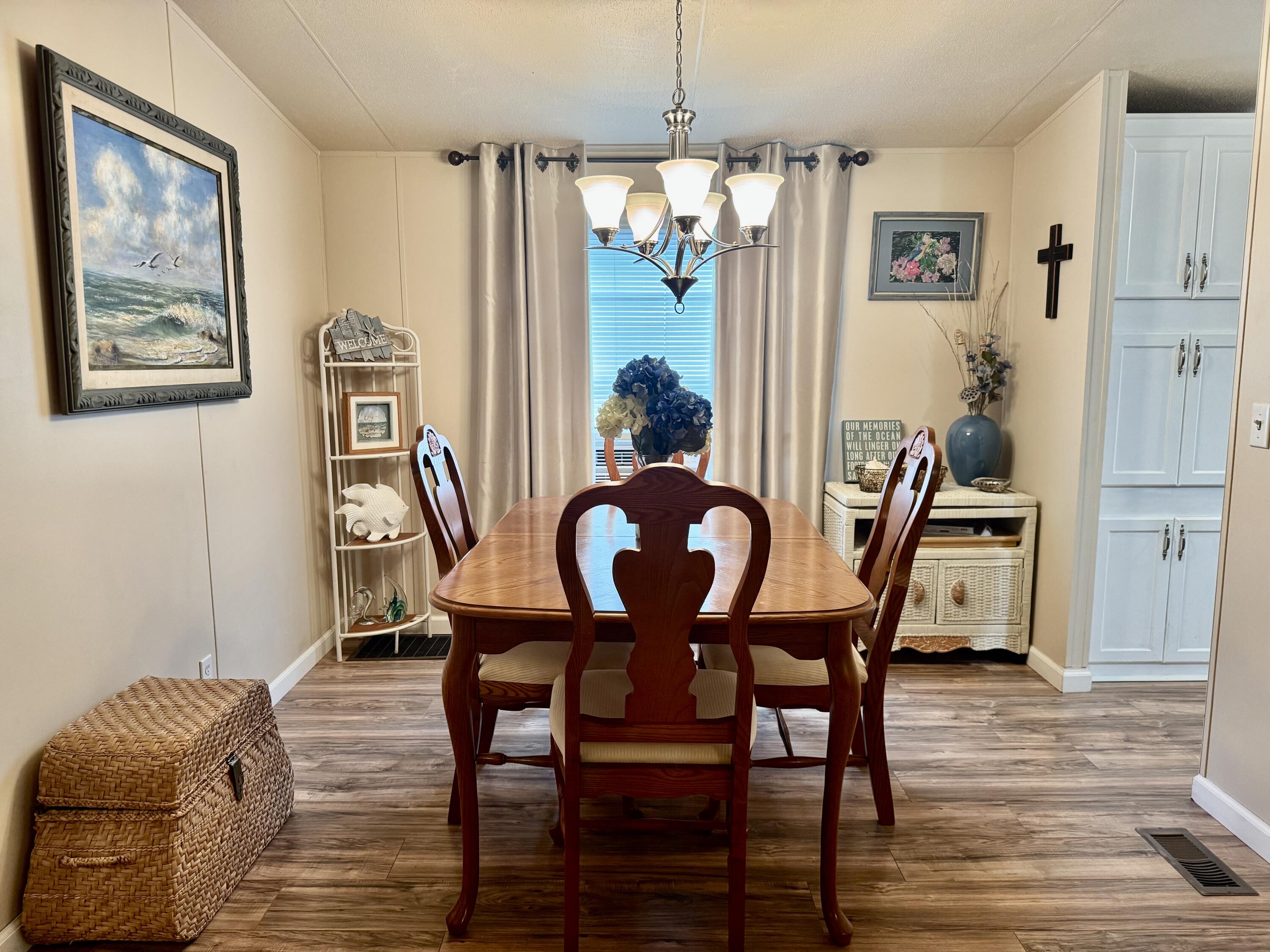 Destin East Mobile Home Park - Residential