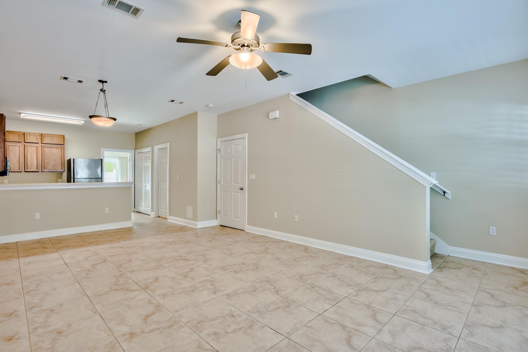 SANDAL BEACH - Residential