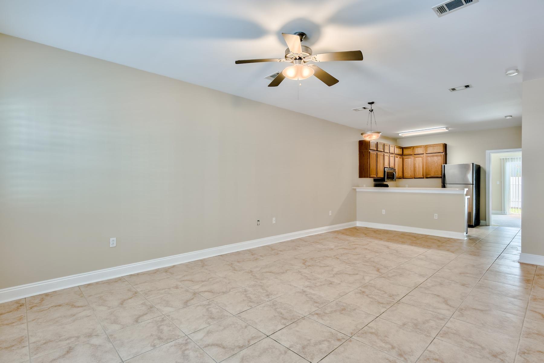 SANDAL BEACH - Residential