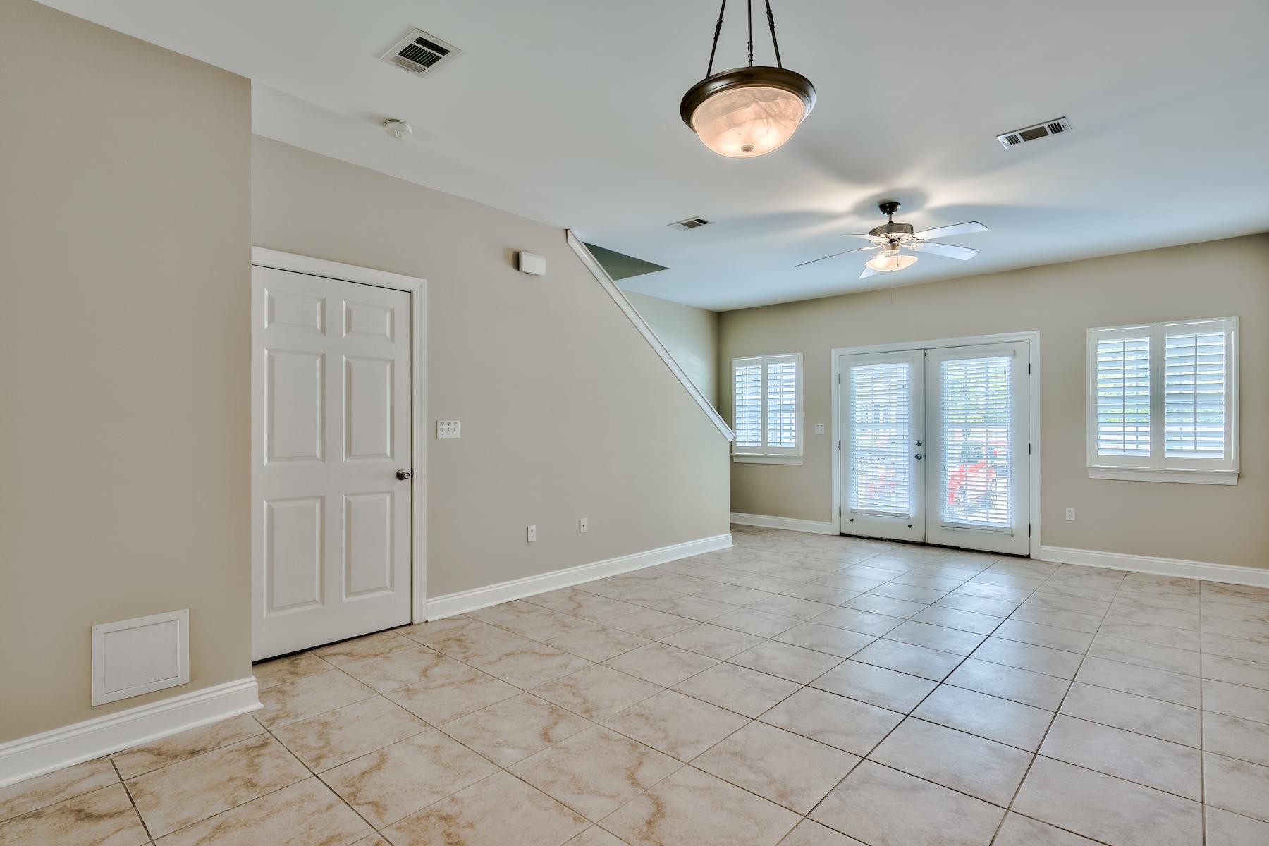 SANDAL BEACH - Residential