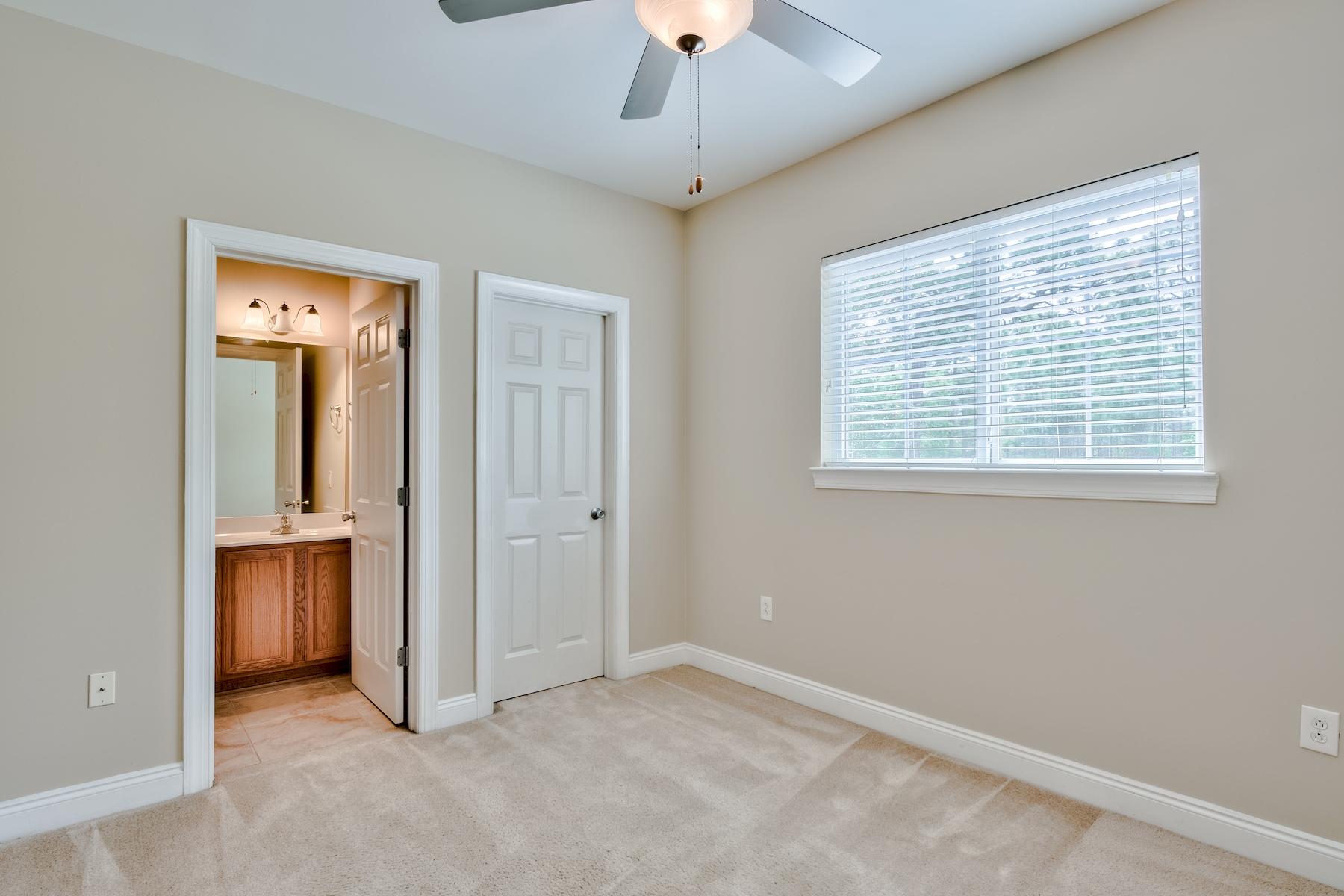 SANDAL BEACH - Residential