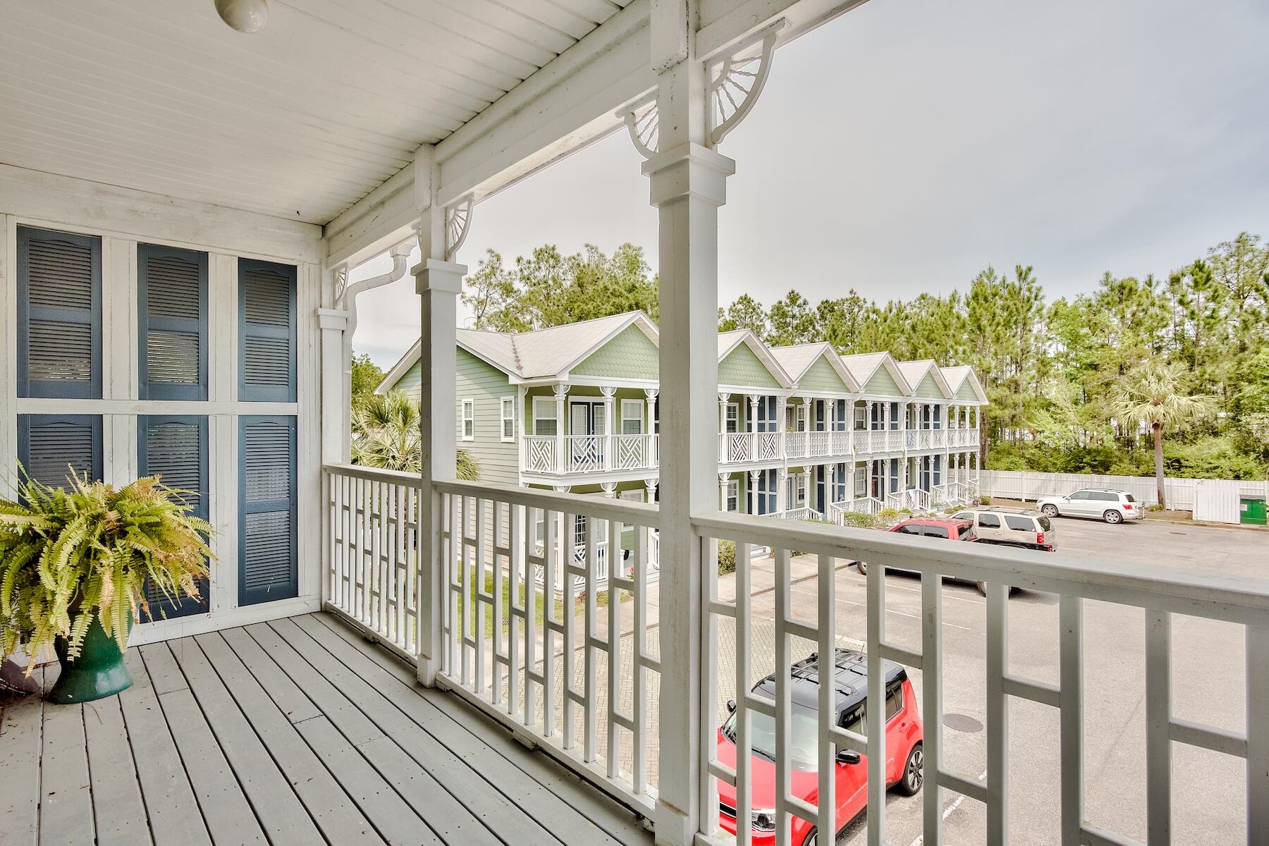 SANDAL BEACH - Residential