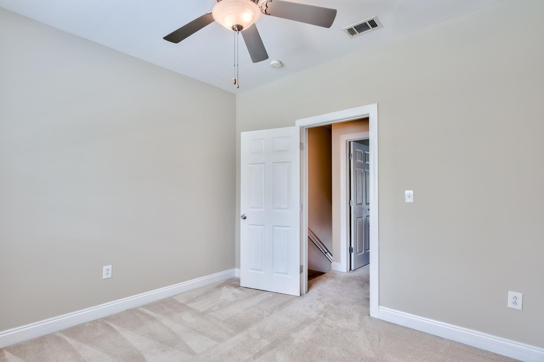 SANDAL BEACH - Residential