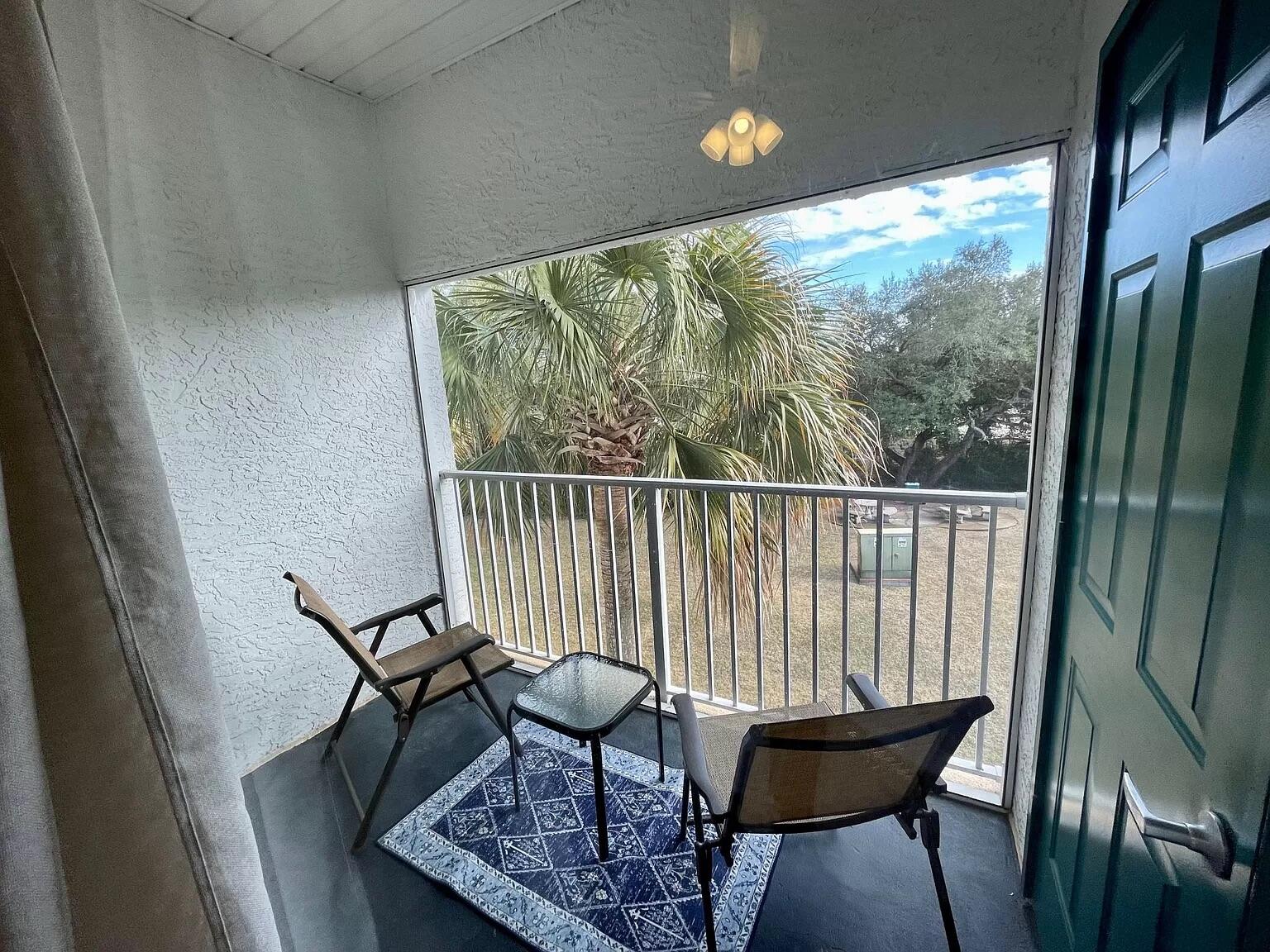 THE FLORIDA CLUB - Residential Lease