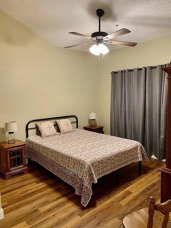 THE FLORIDA CLUB - Residential Lease