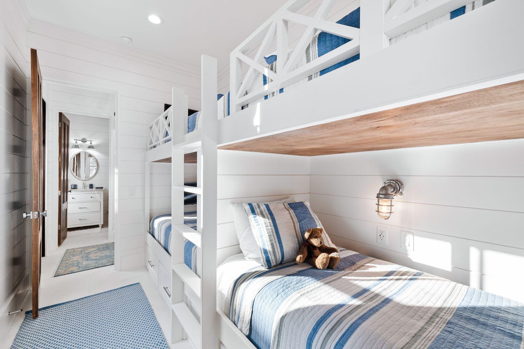 SEASIDE 01 - Residential