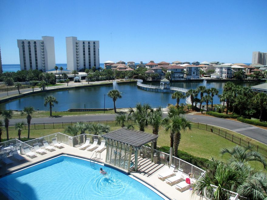 Great deal in the heart of Destin!!! Handicap accessible condo with a beautiful views of the Gulf of Mexico, lake, pool and skyline of Destin. No need to worry about the infamous Destin traffic, keep your car parked and walk to eat dinner, get ice cream, have breakfast, and enjoy the local attractions.Condo unit offers a large kitchen, breakfast bar, handicap accessible bed and bathroom, washer/dryer, spacious living/dining room, attractive furniture and a marvelous balcony.Enjoy a private beach, beach bar, three swimming pools, spas, poolside caf, gym, grills, sun deck, and a game room.Amazing location, awesome views, tons of amenities and a very, very competitive price!!!Able to be viewed today so put it on your schedule.